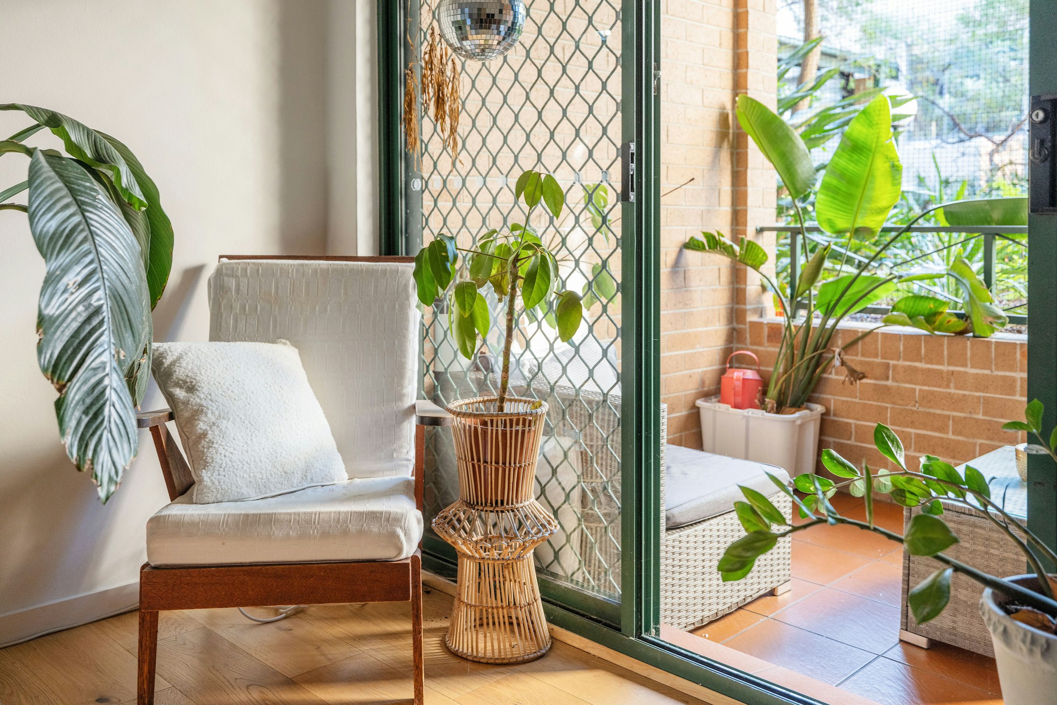 balcony