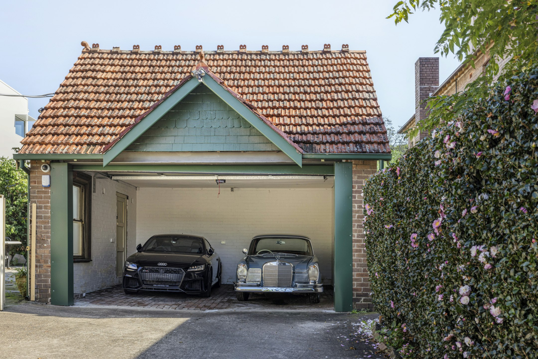 garage