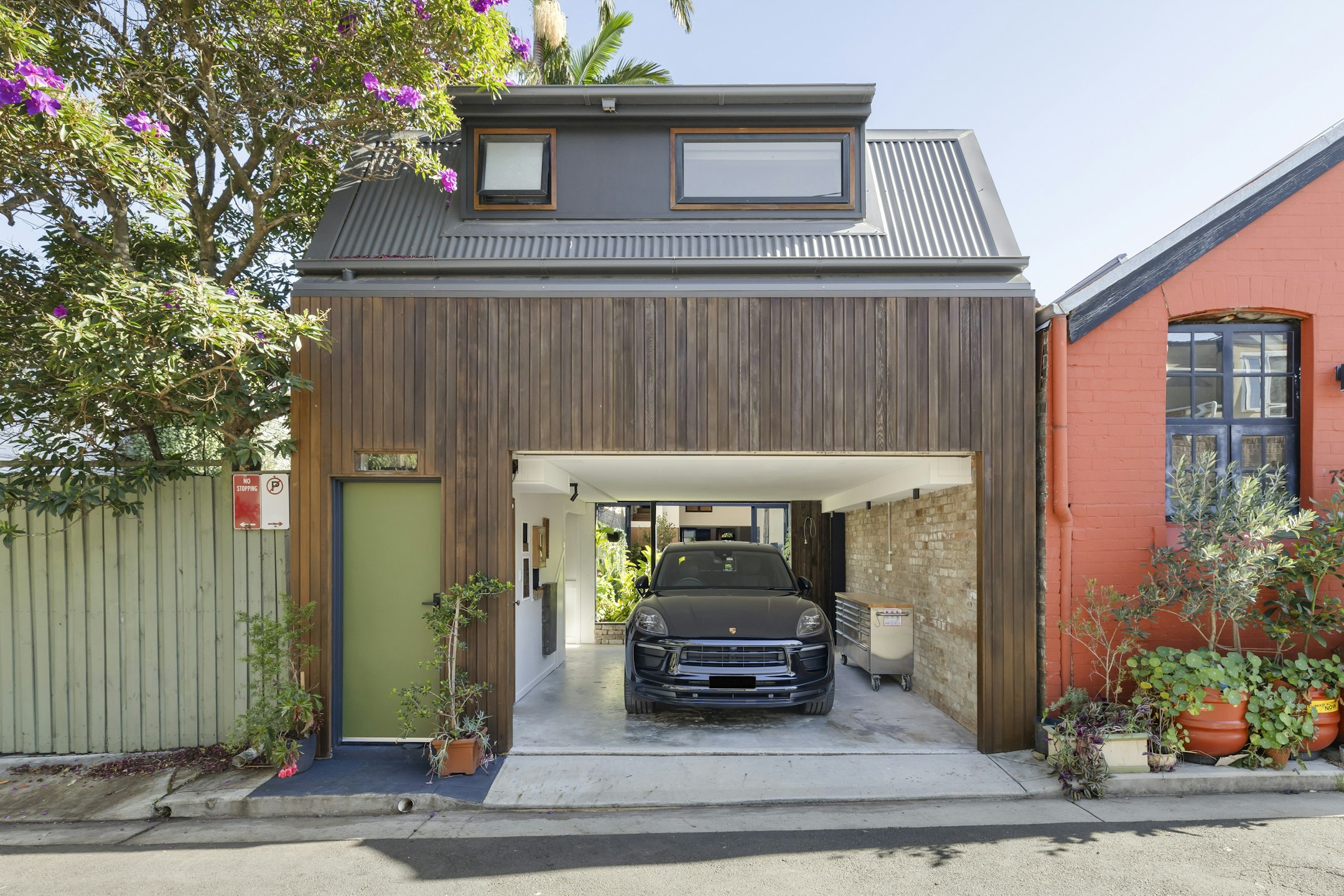 garage