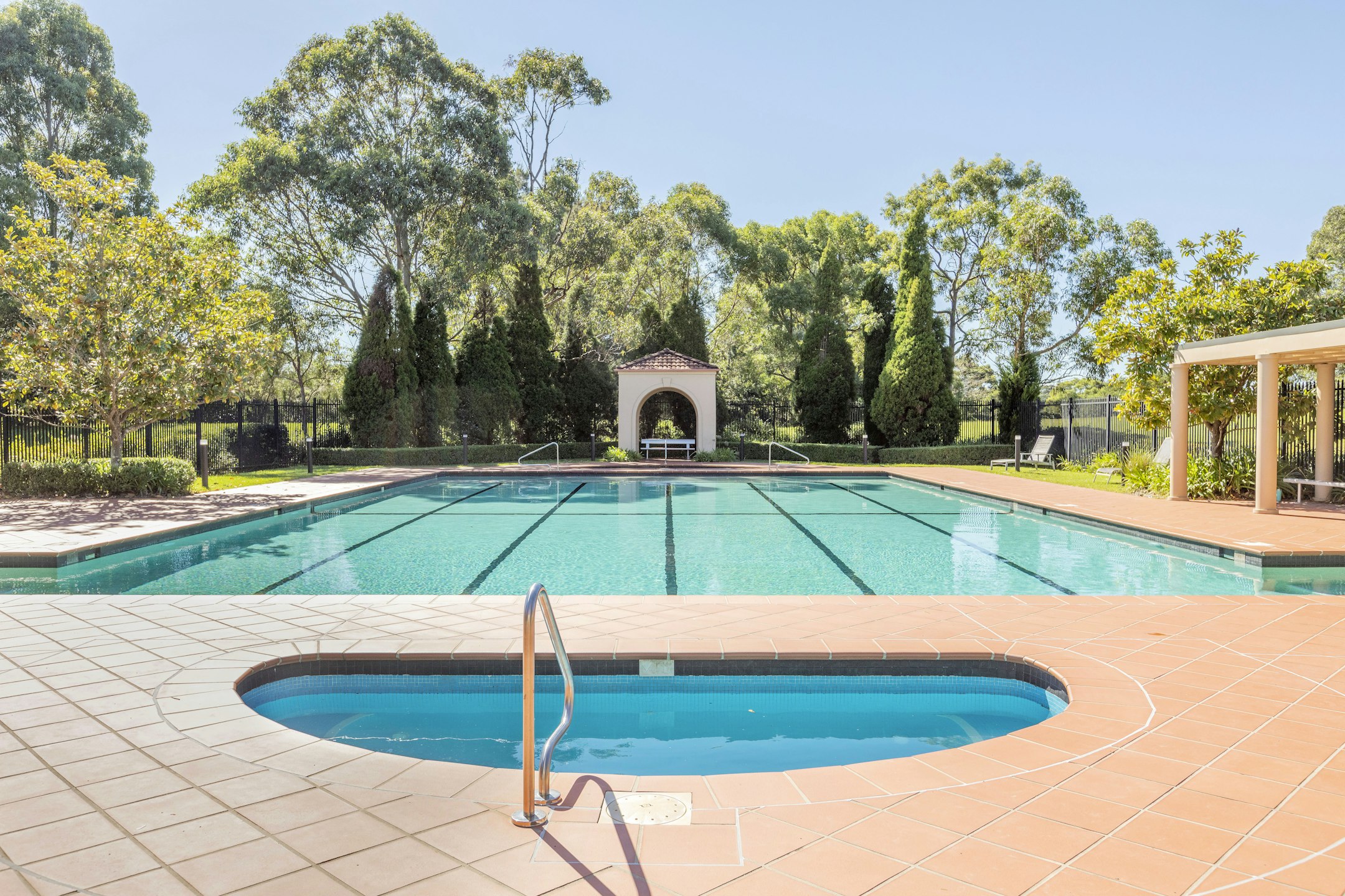 pool
