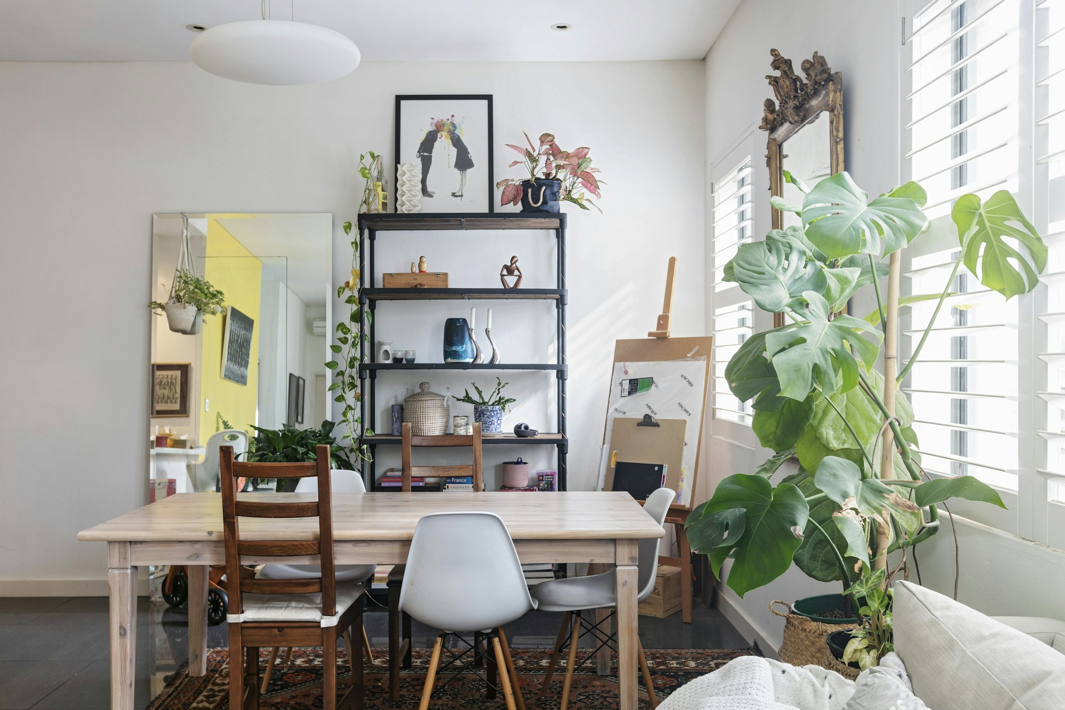 dining room