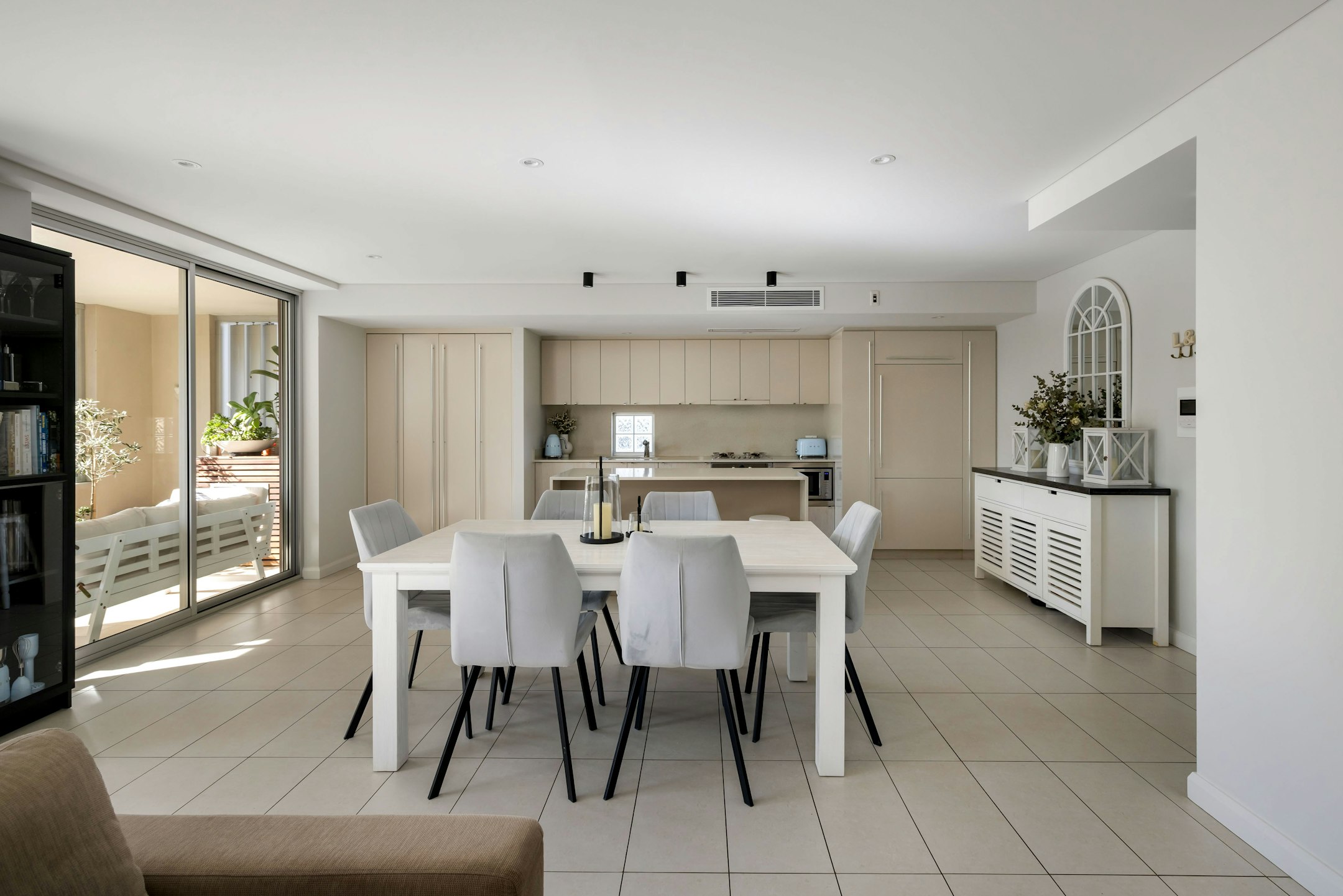 dining room