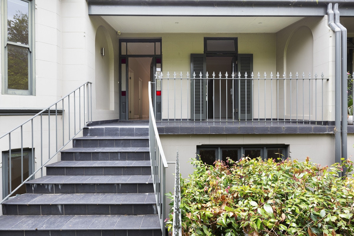 handrail