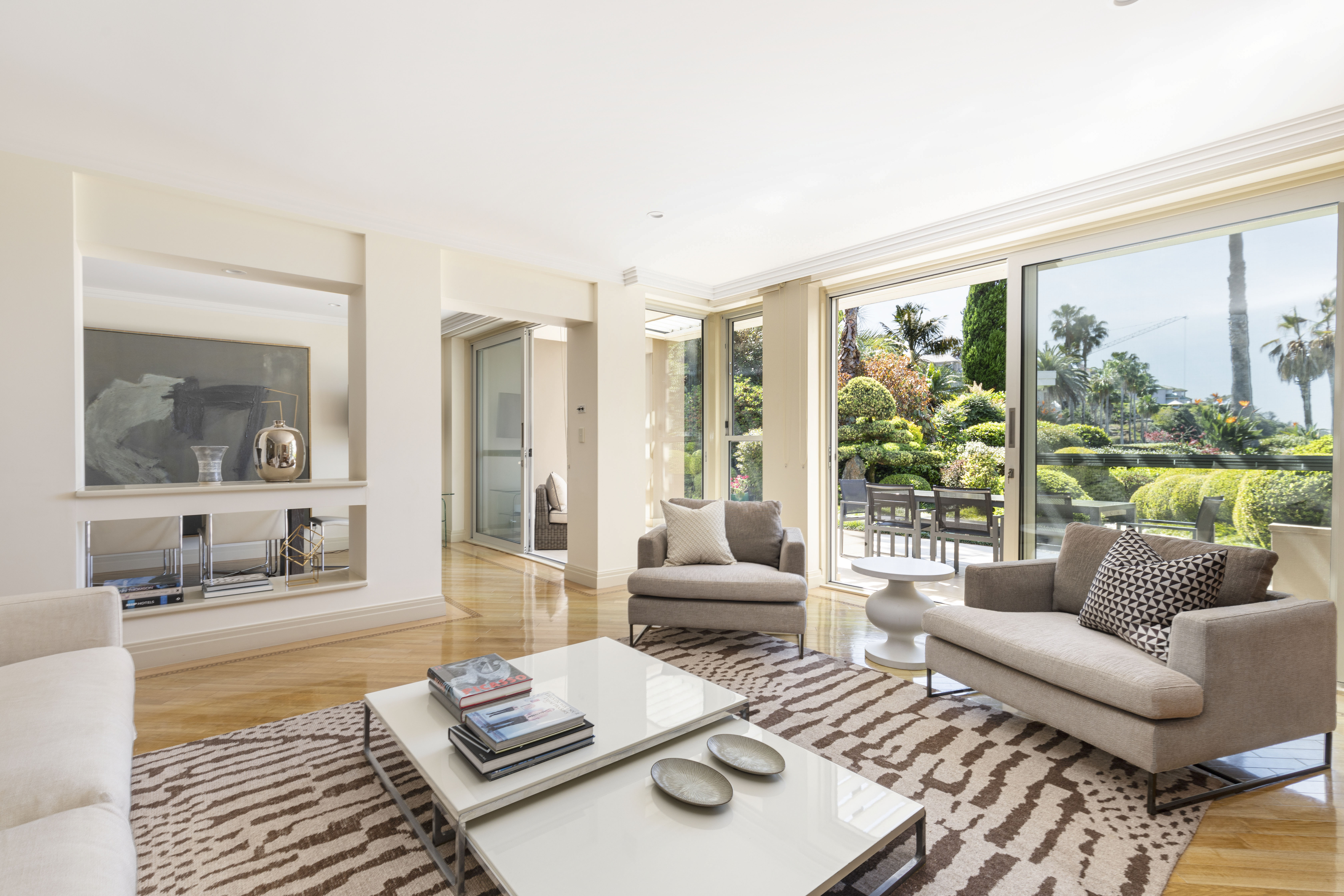 1/2-10 Le Vesinet Drive, Hunters Hill - Thumbnail 5