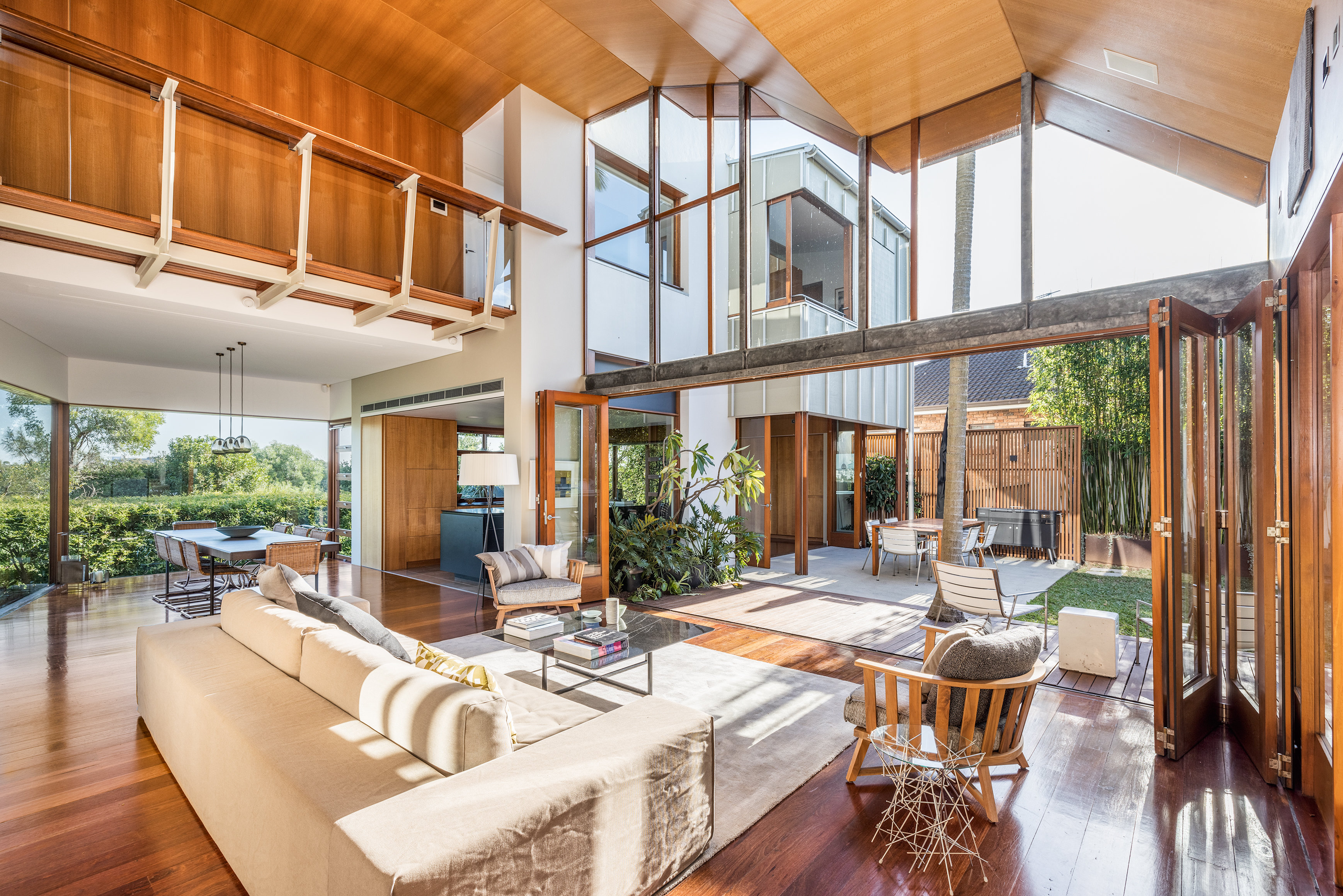 17 Chadwick Street, Putney - Thumbnail 5