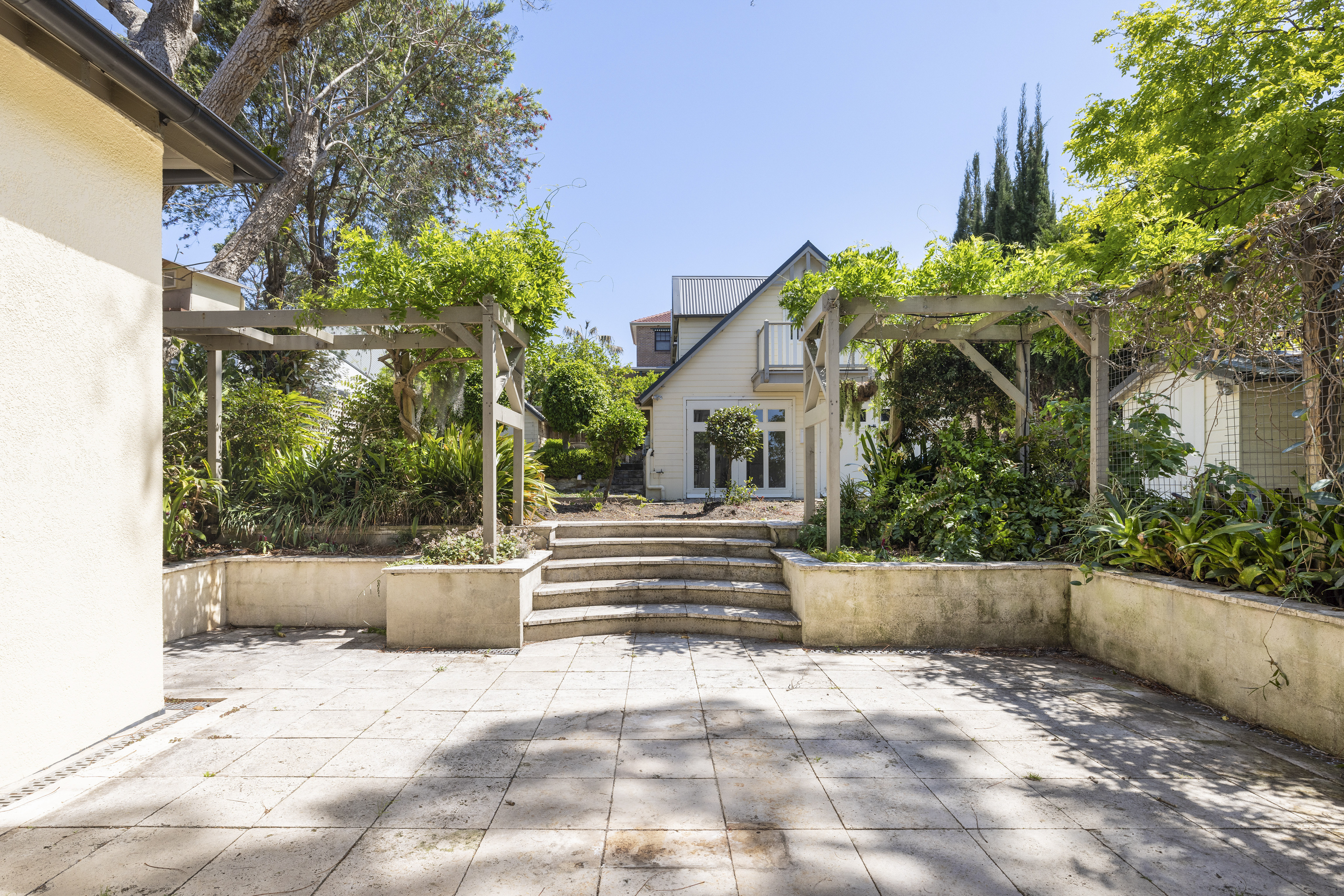 7 Crown Street, Henley - Thumbnail 5