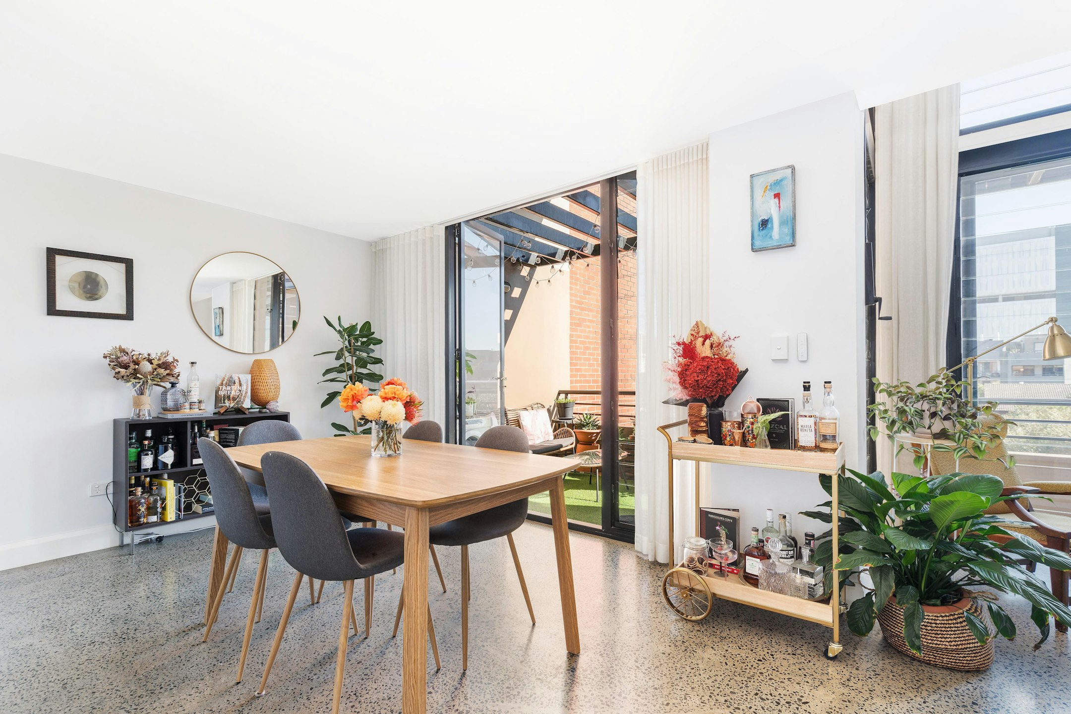 dining room