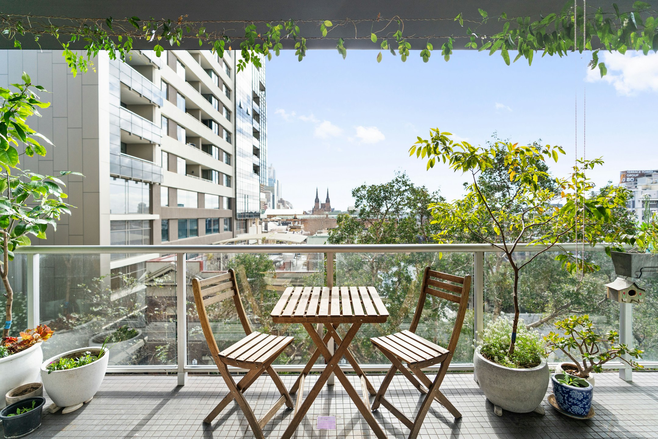 balcony