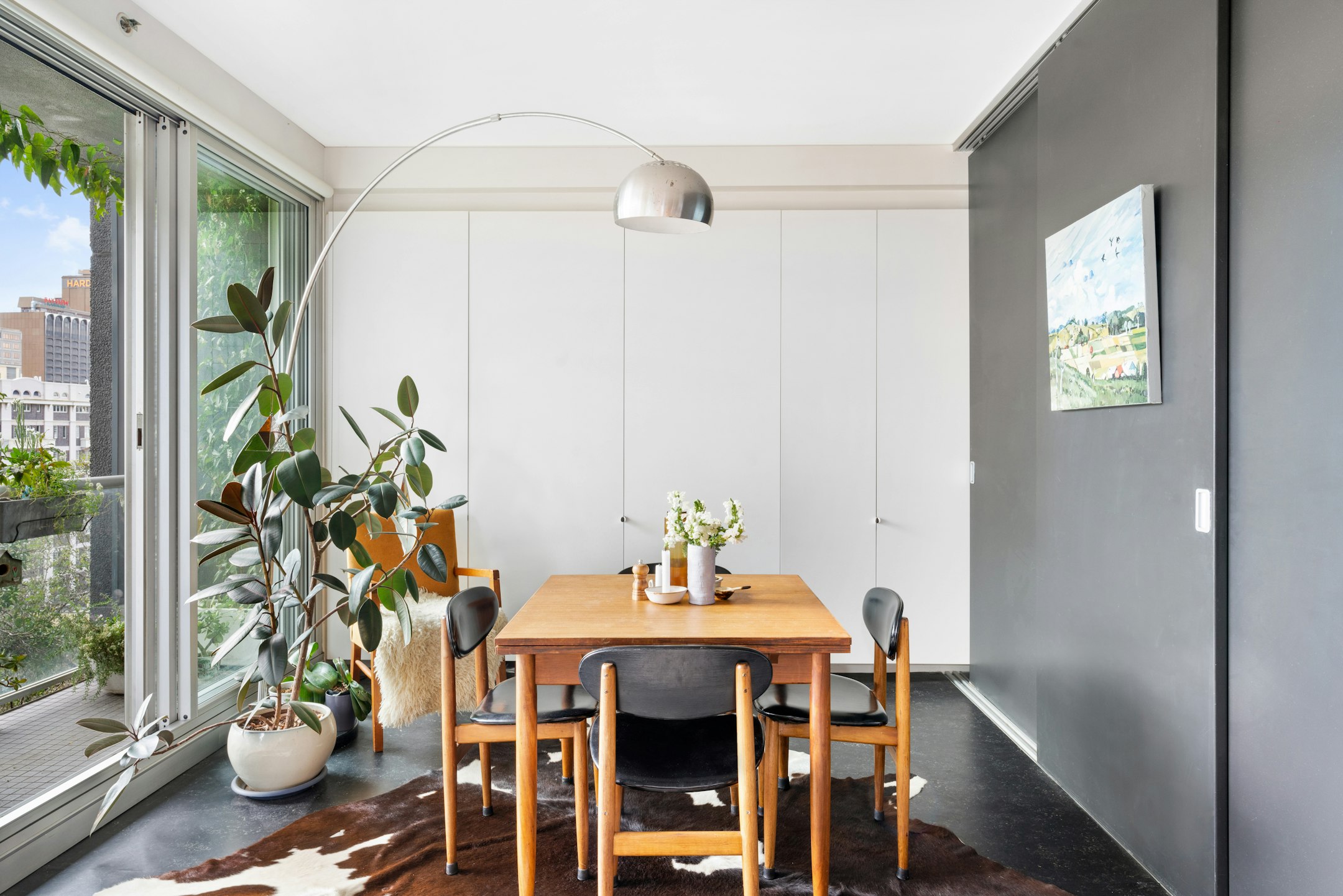 dining room