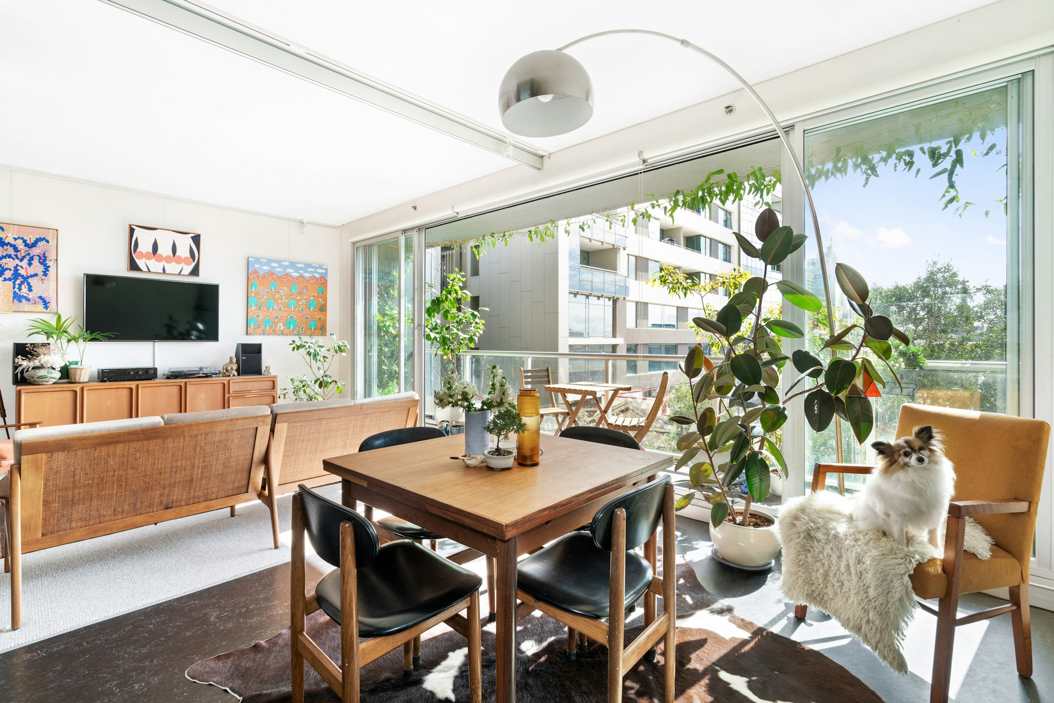 dining room