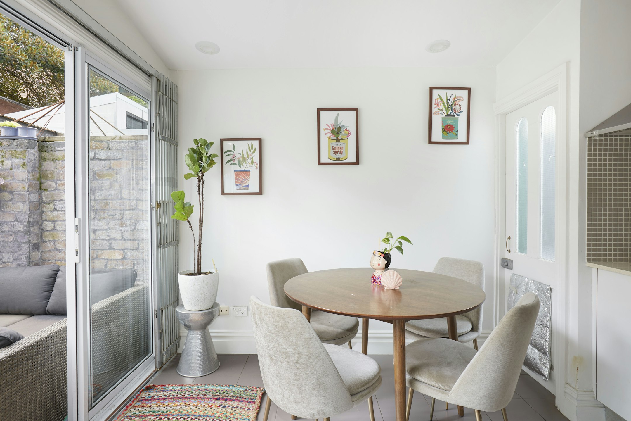 dining room