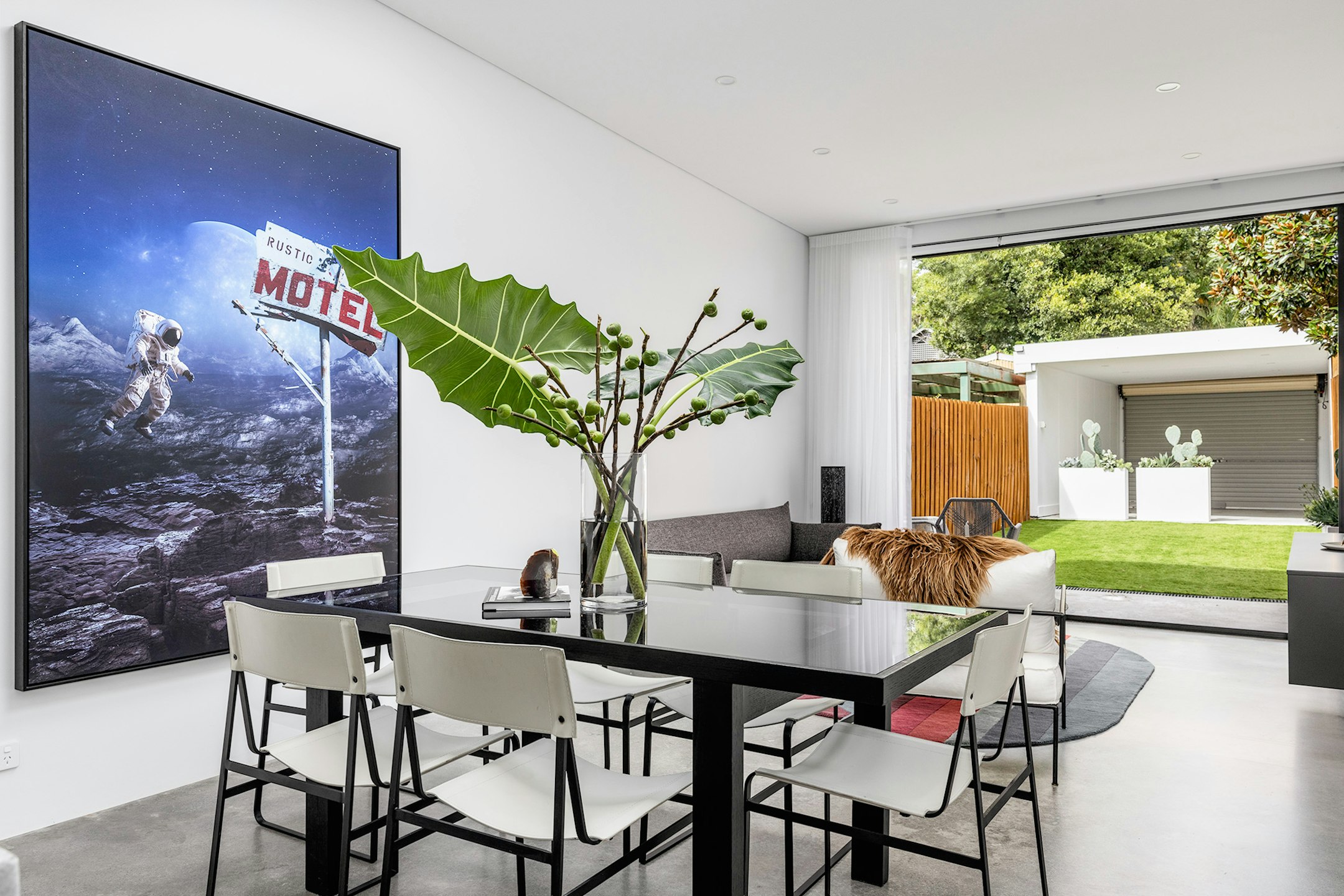 dining room