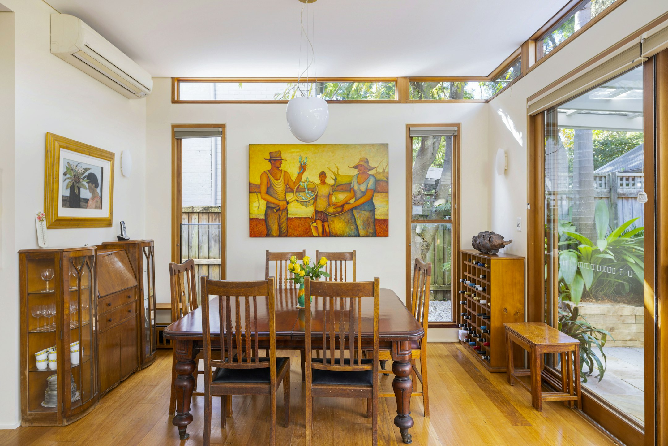 dining room