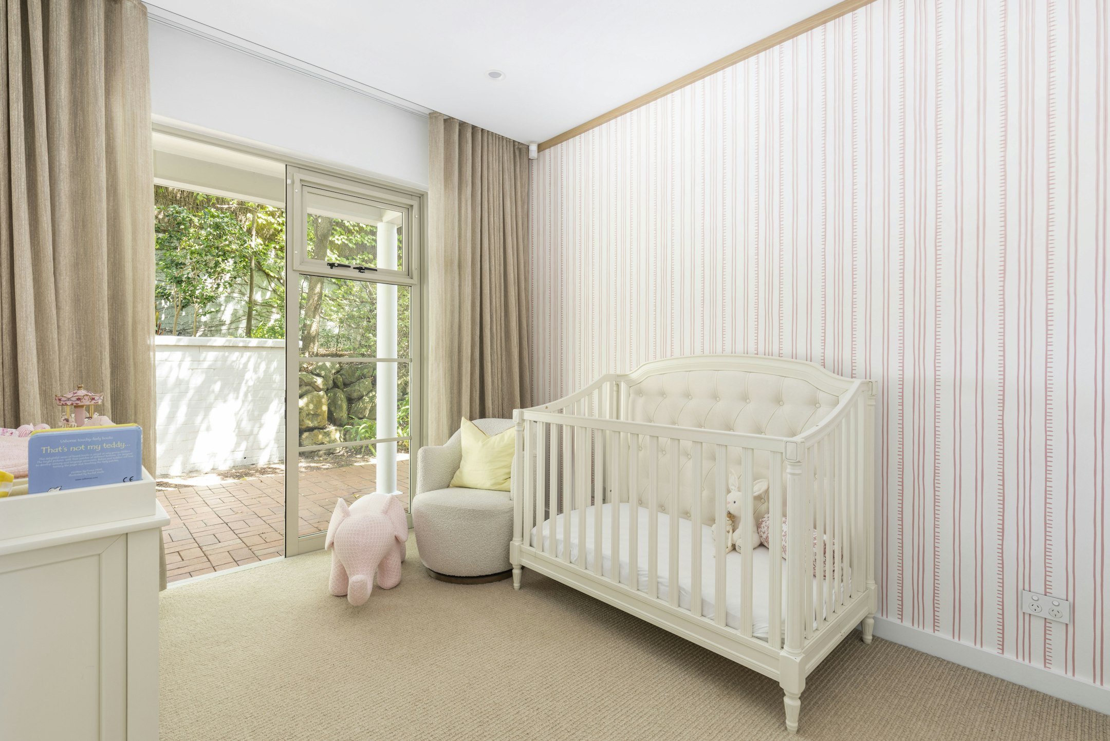 crib