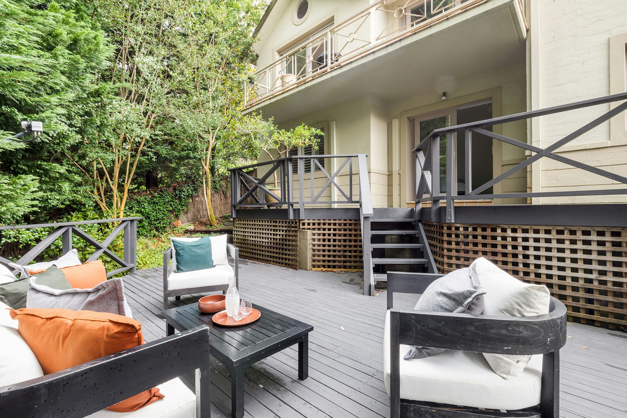 balcony