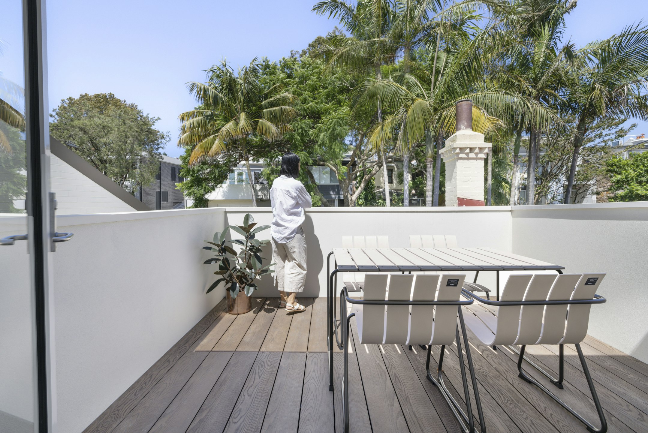 balcony