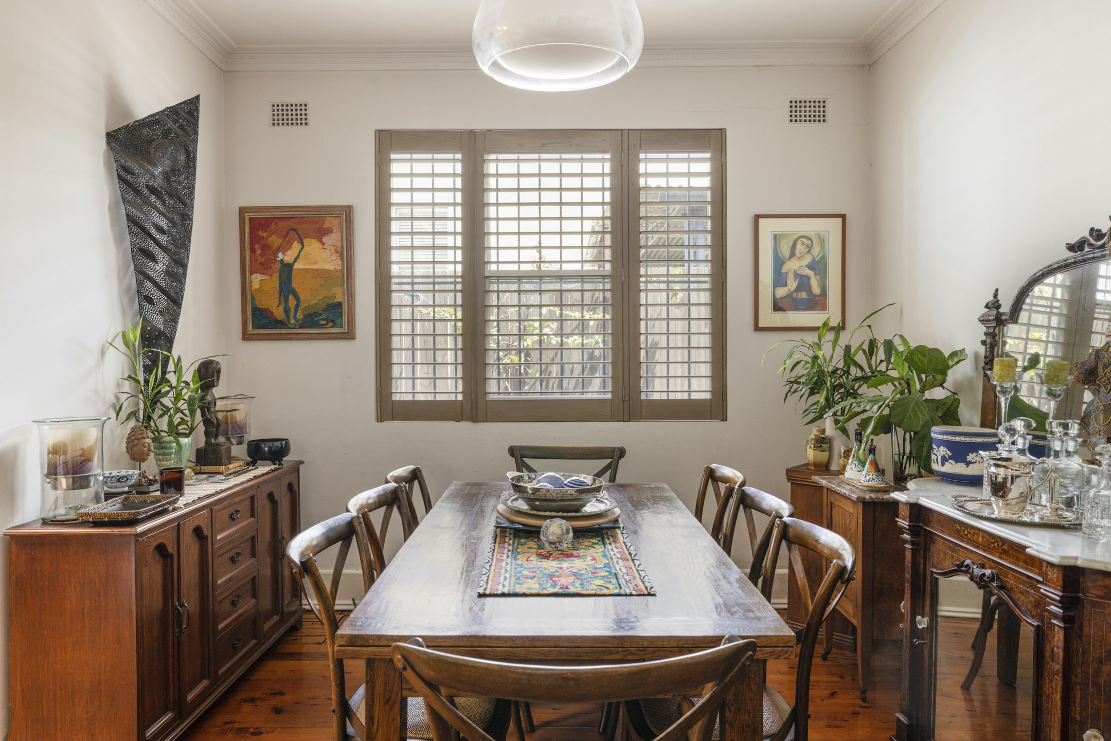 dining room