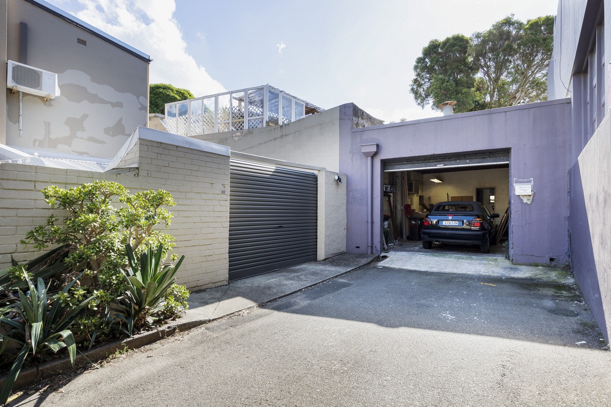 garage