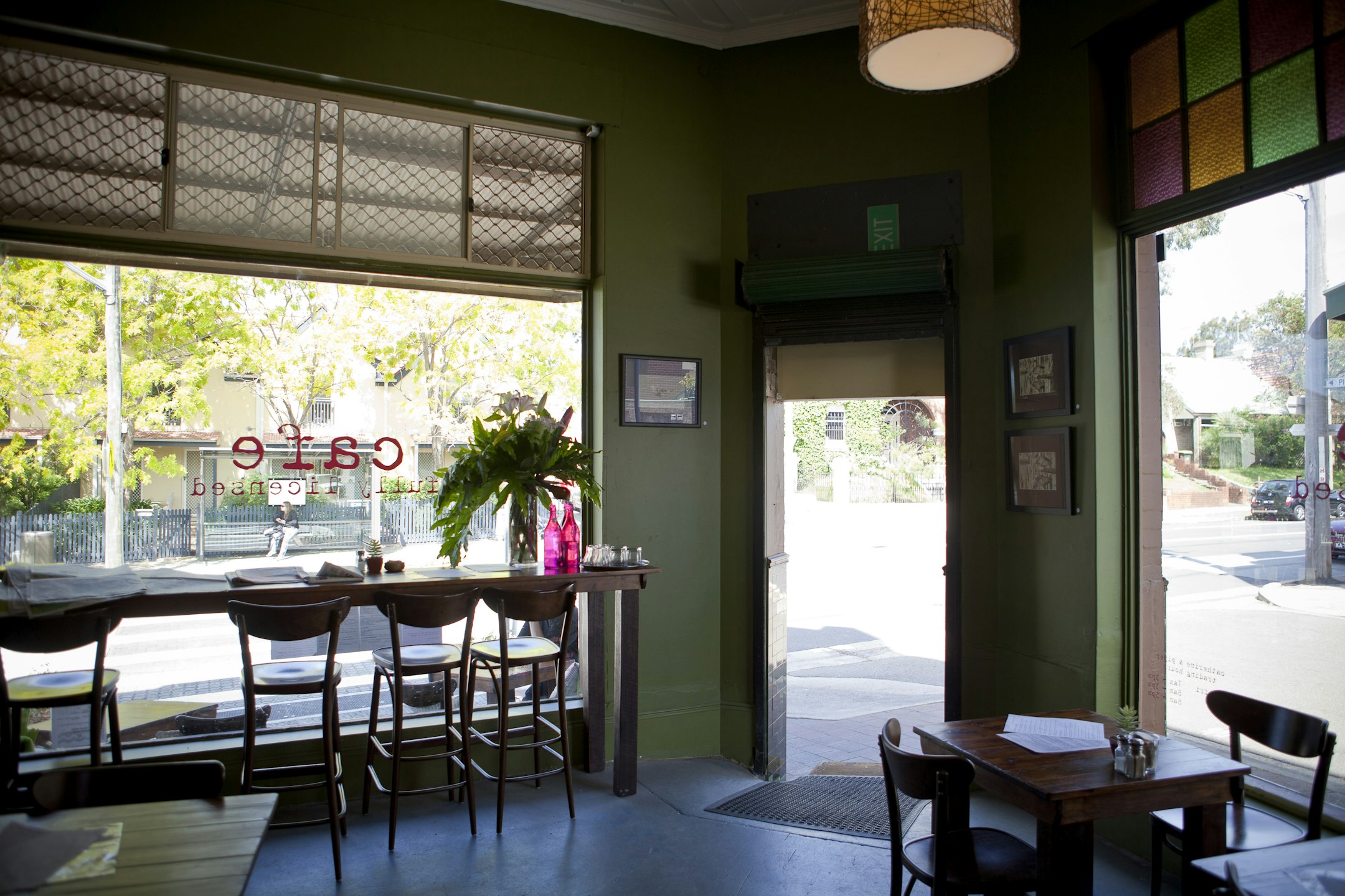restaurant
