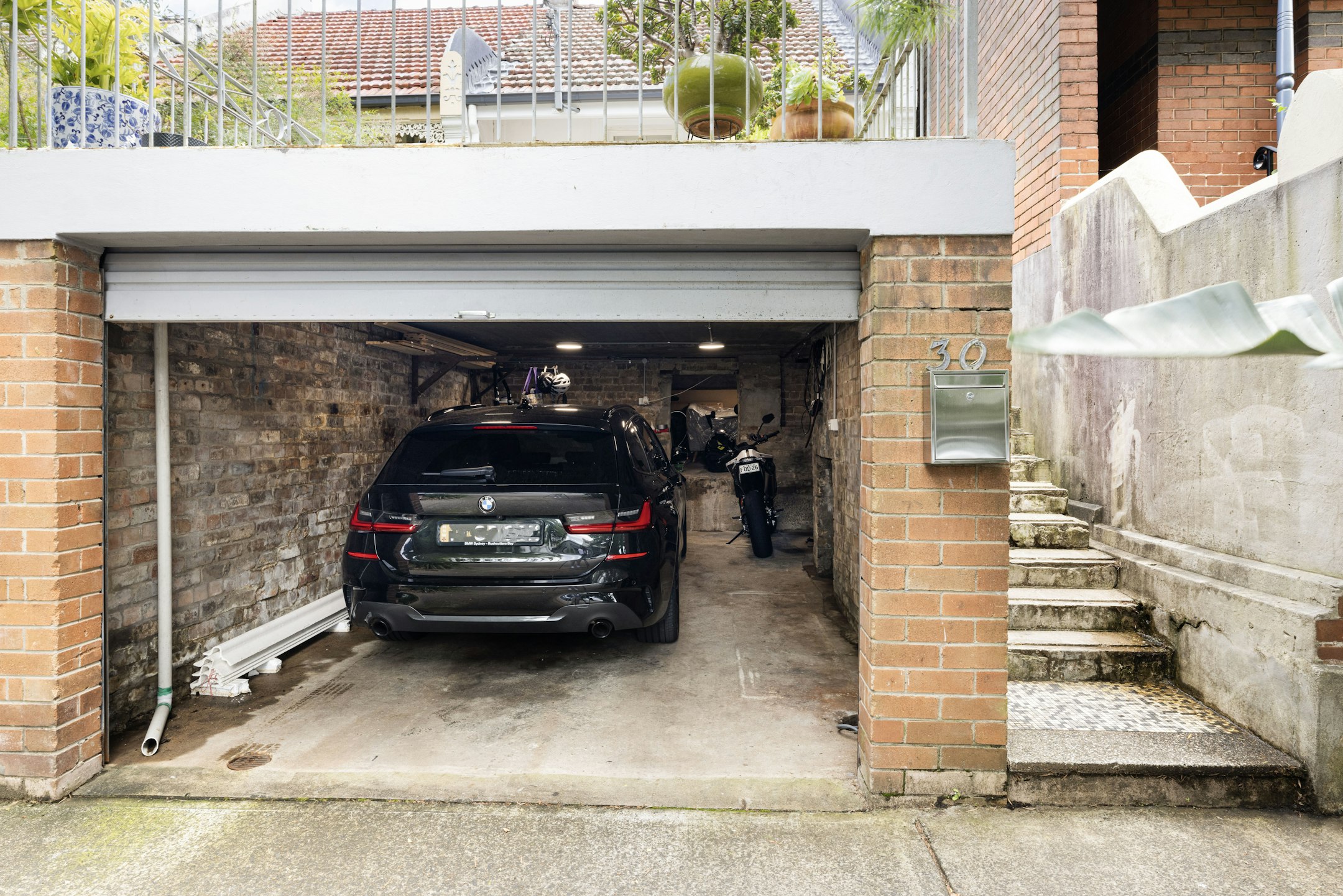garage