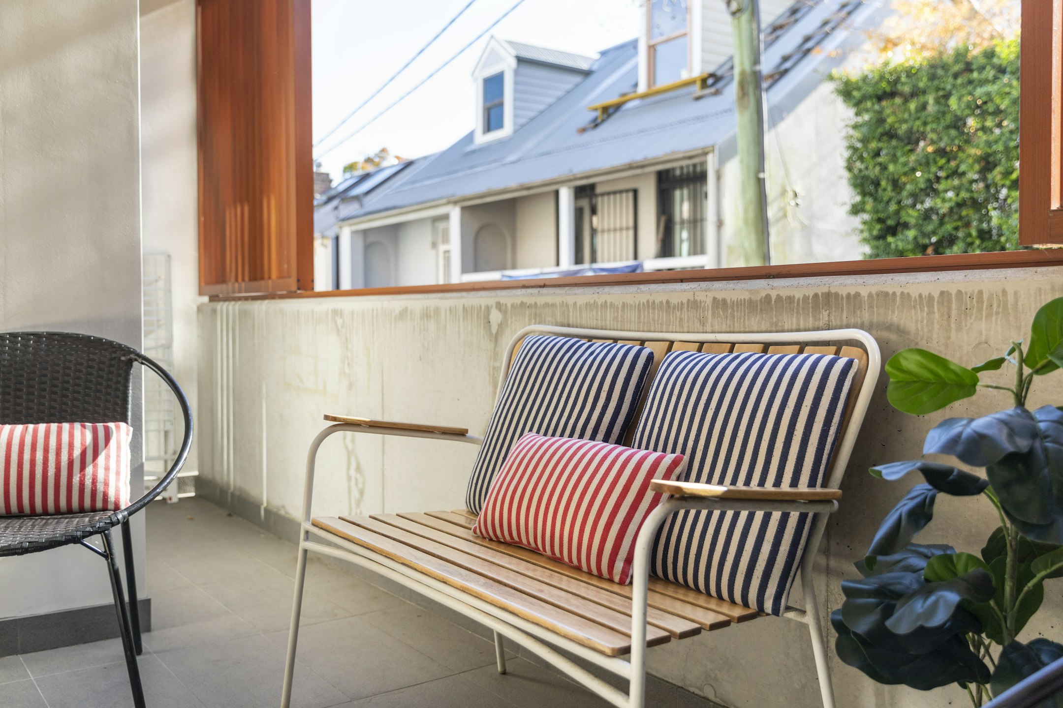 balcony