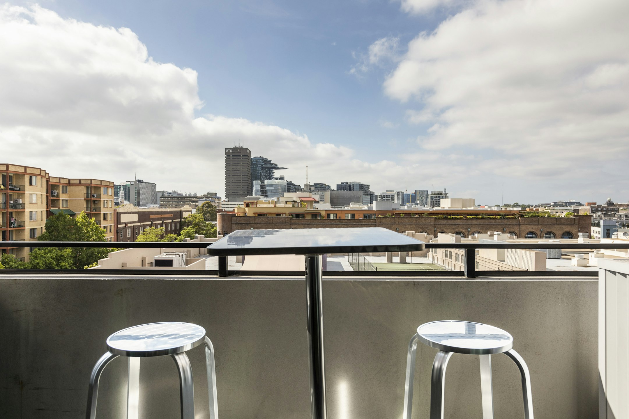 bar stool