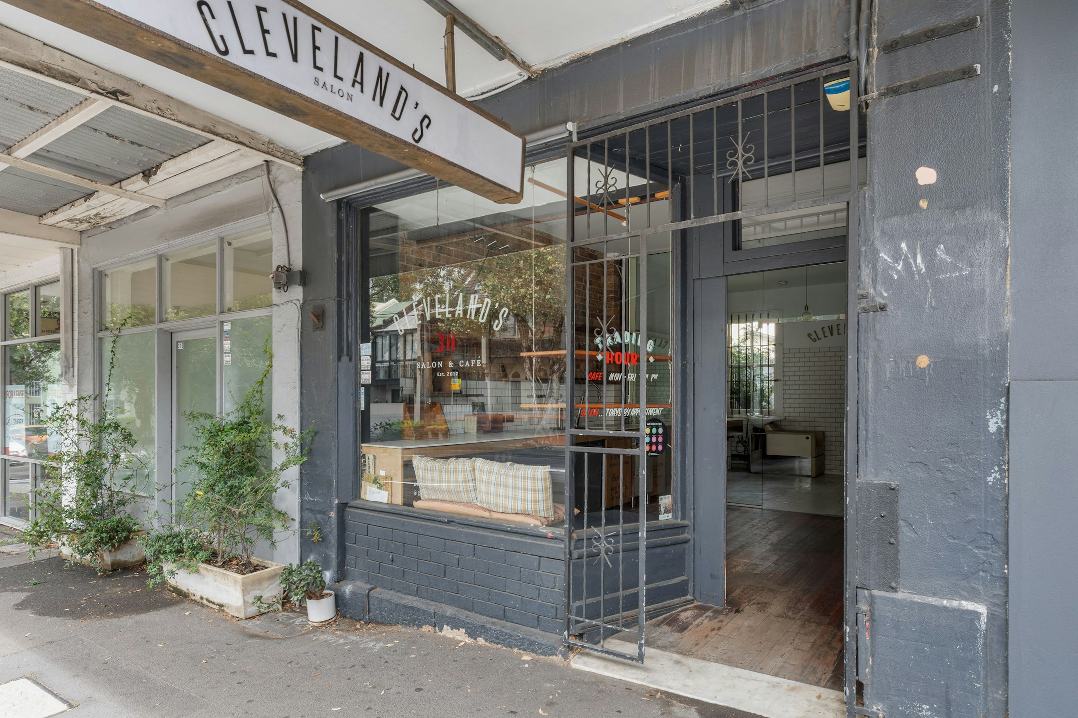 cafe