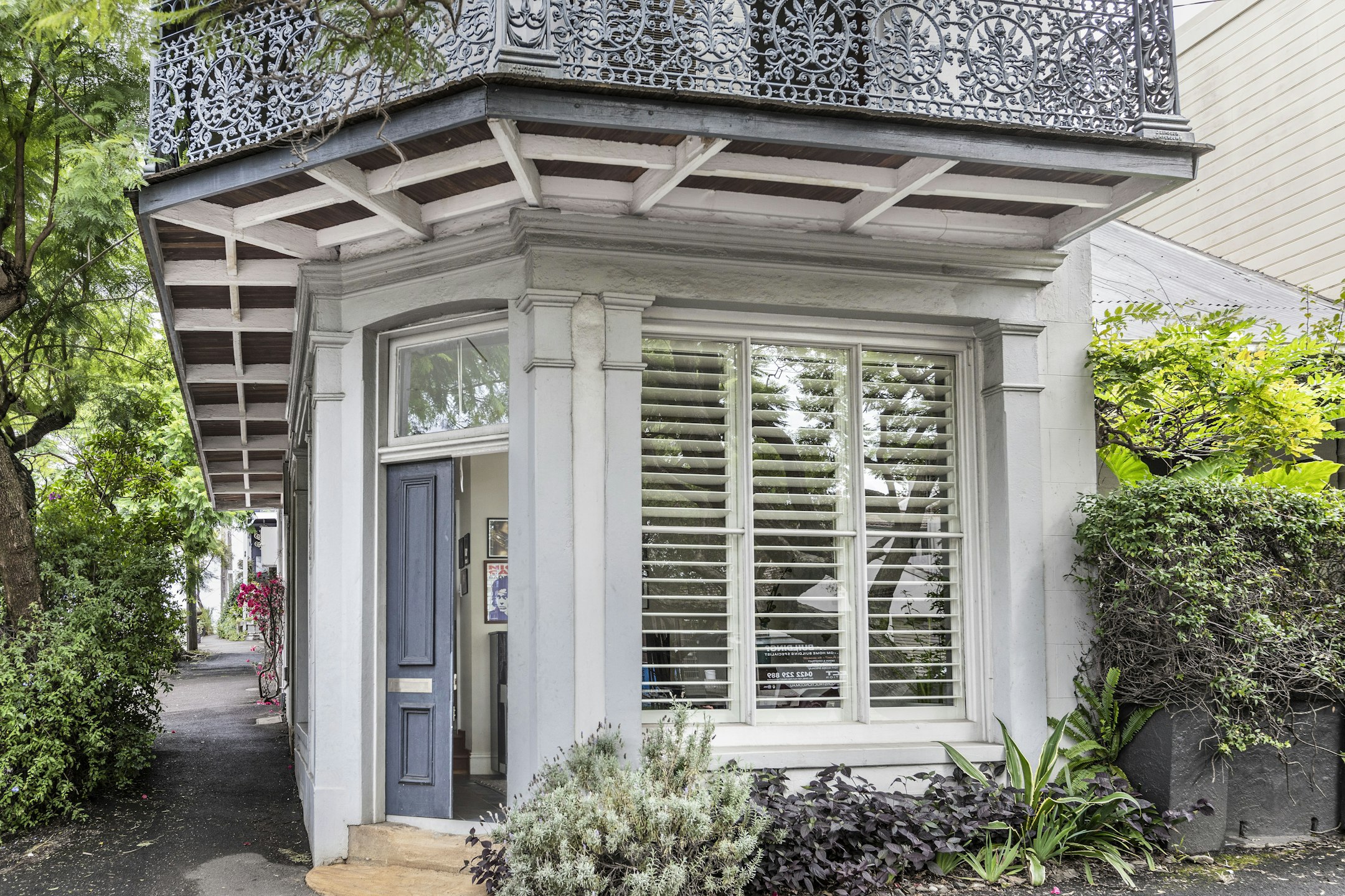 bay window