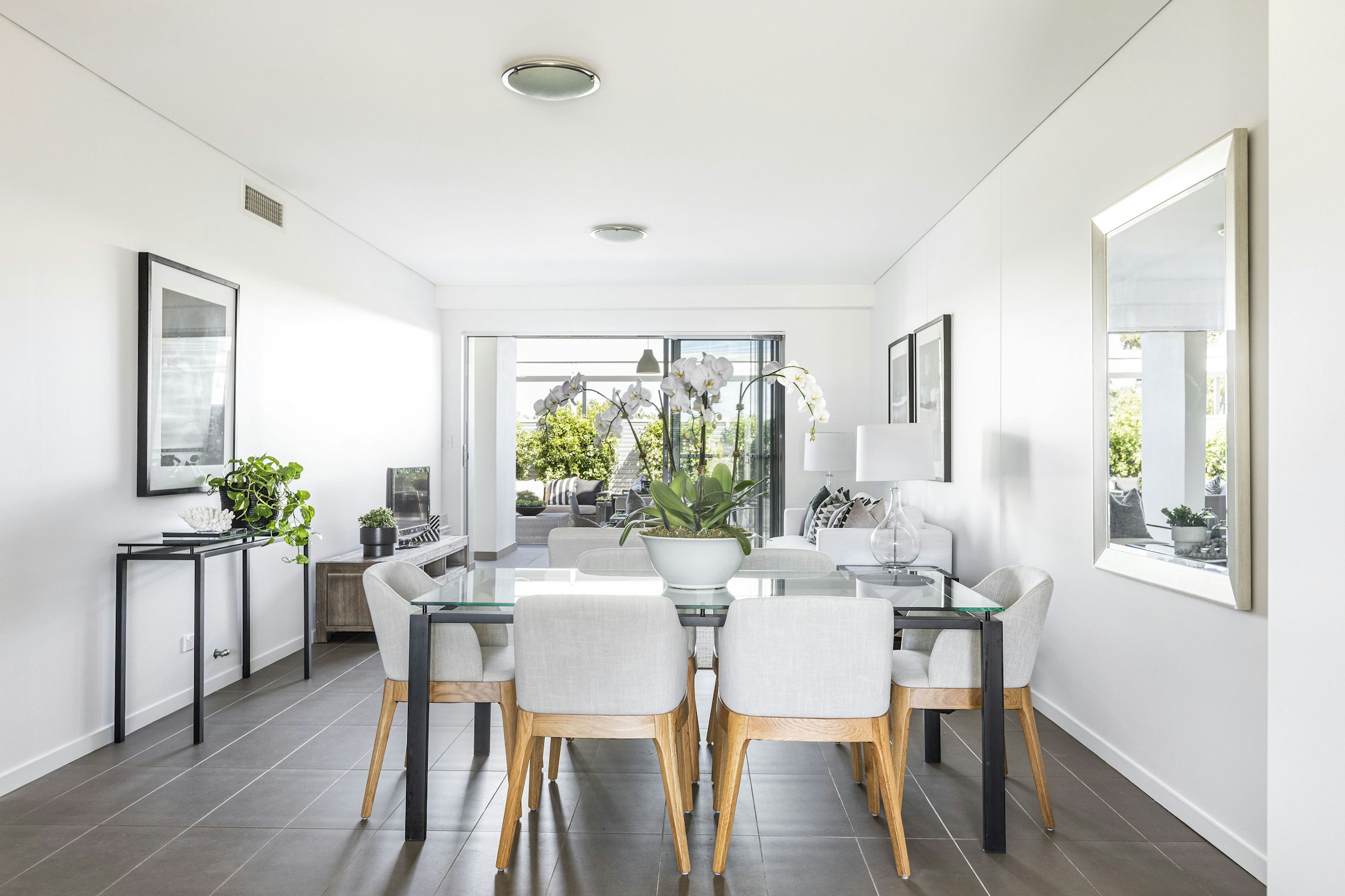 dining room