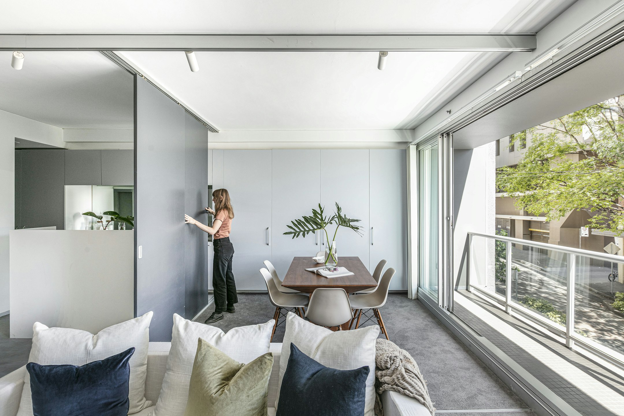 balcony