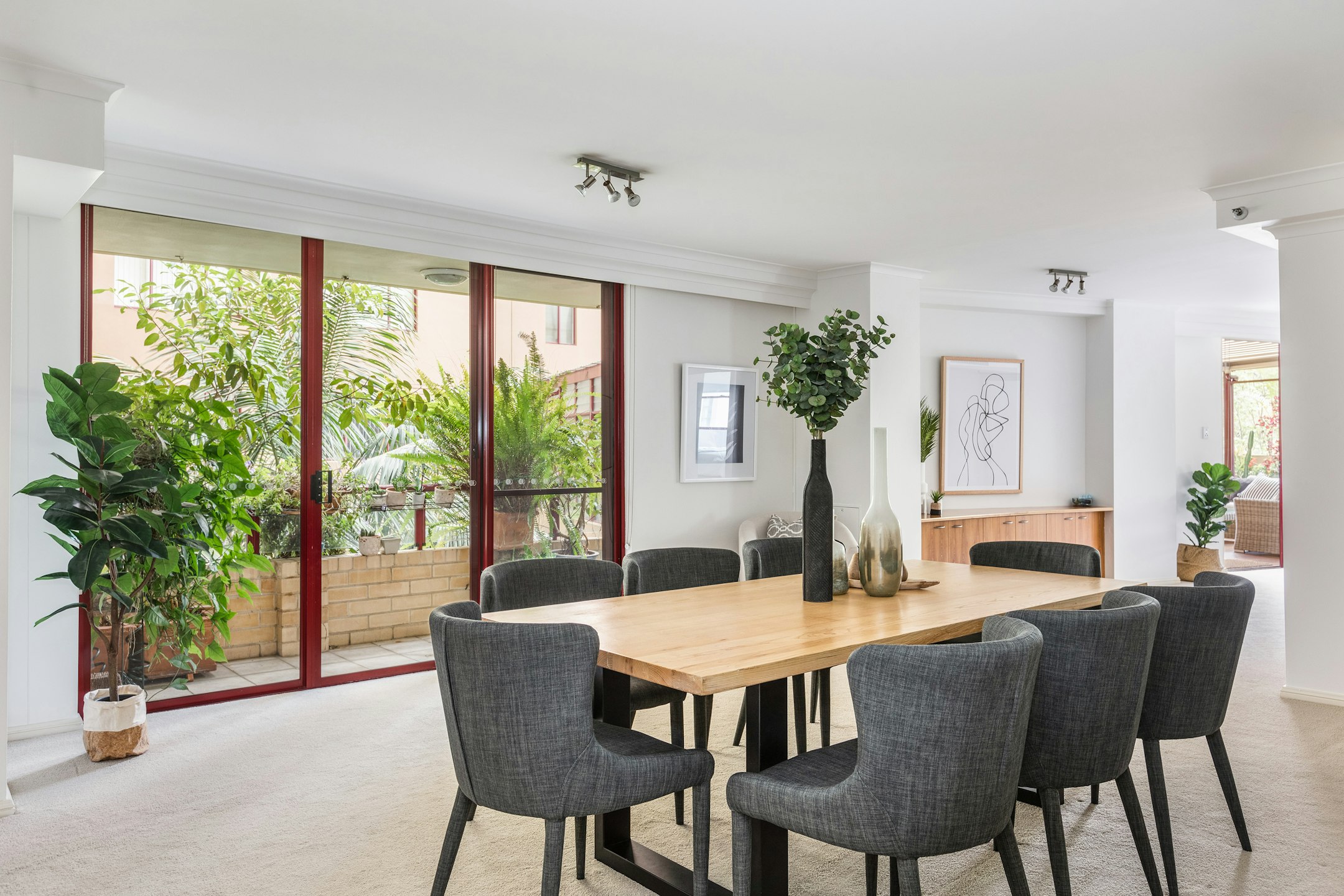 dining room
