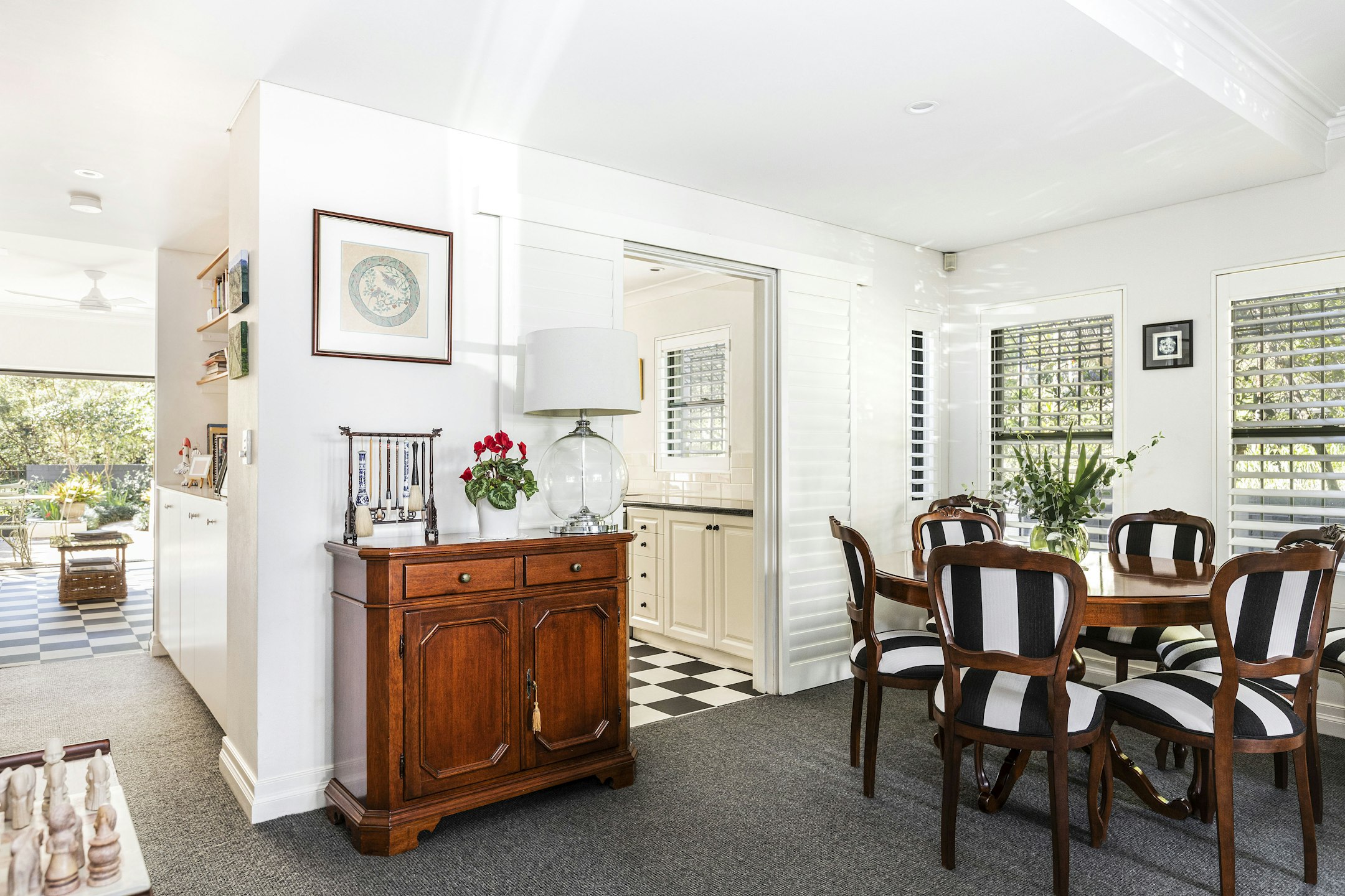 dining room