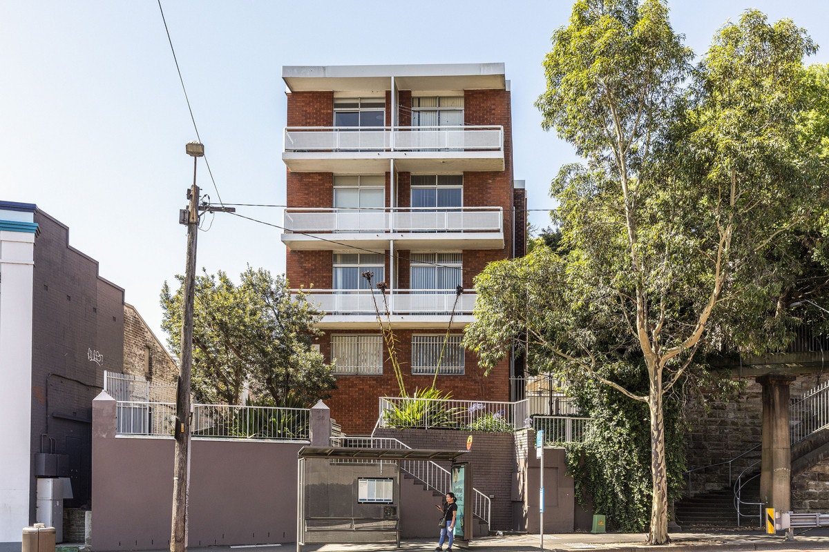 apartment building