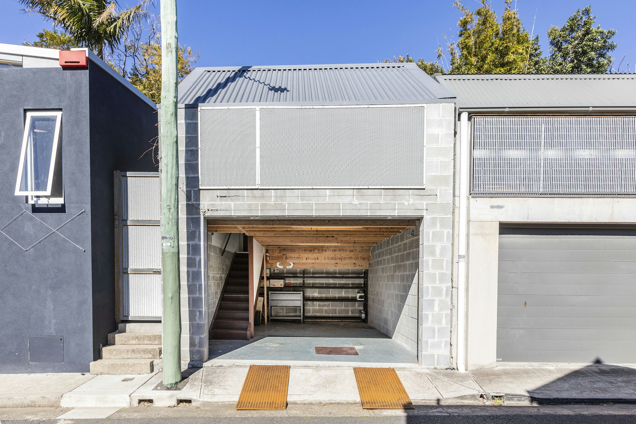 garage