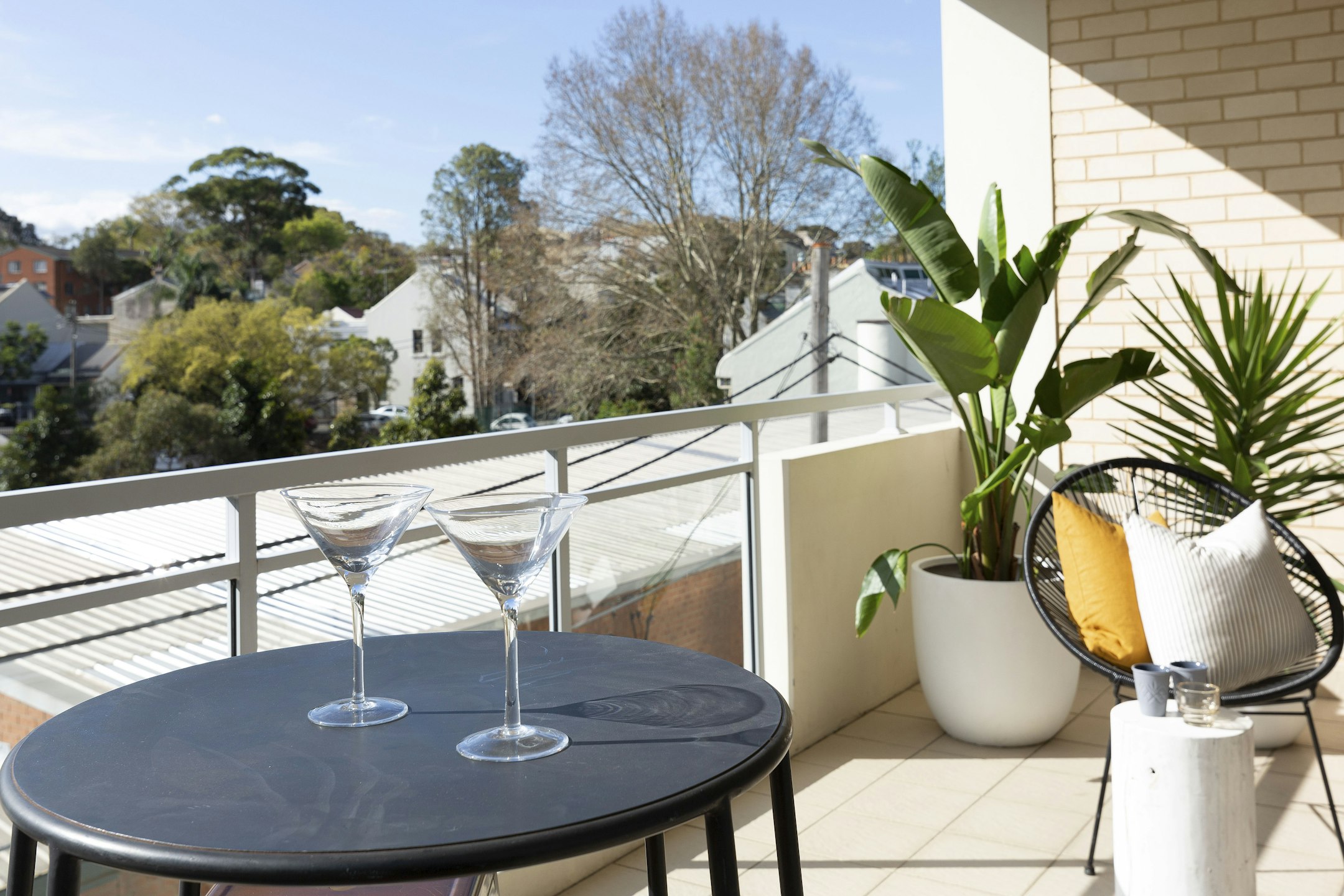 balcony