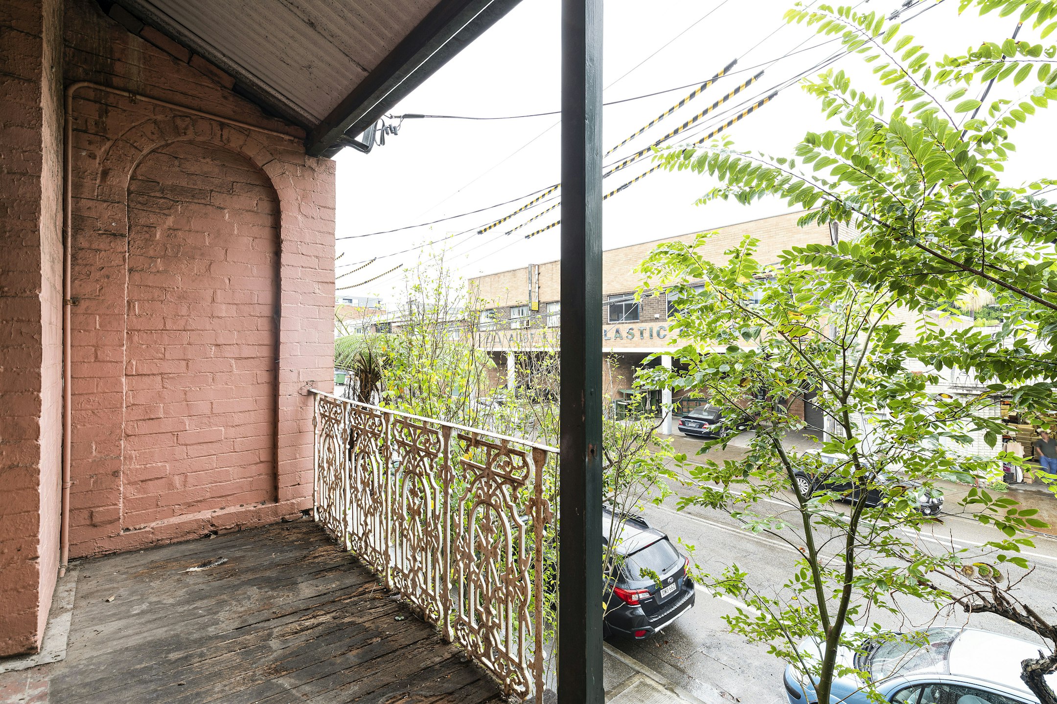 balcony