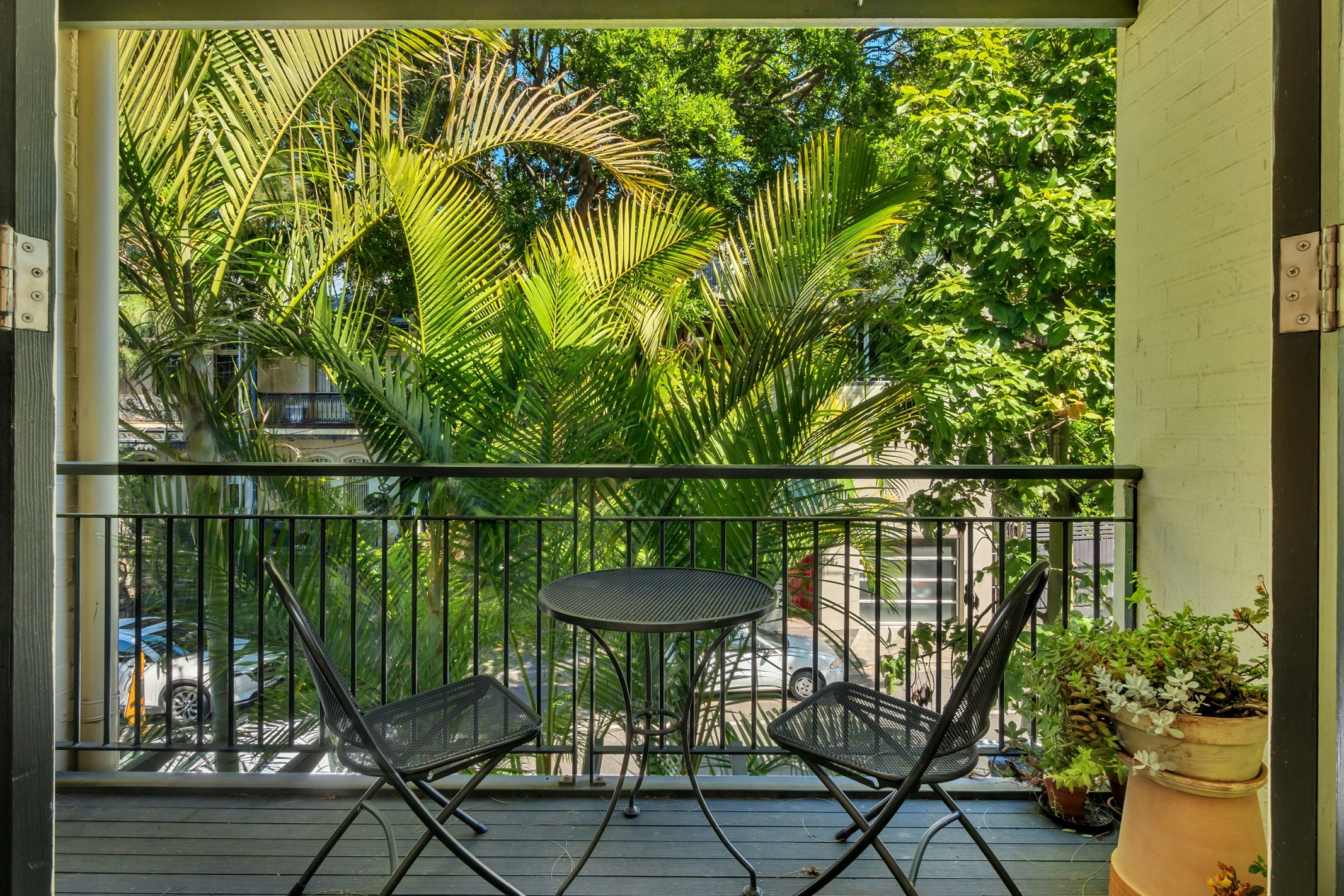 balcony