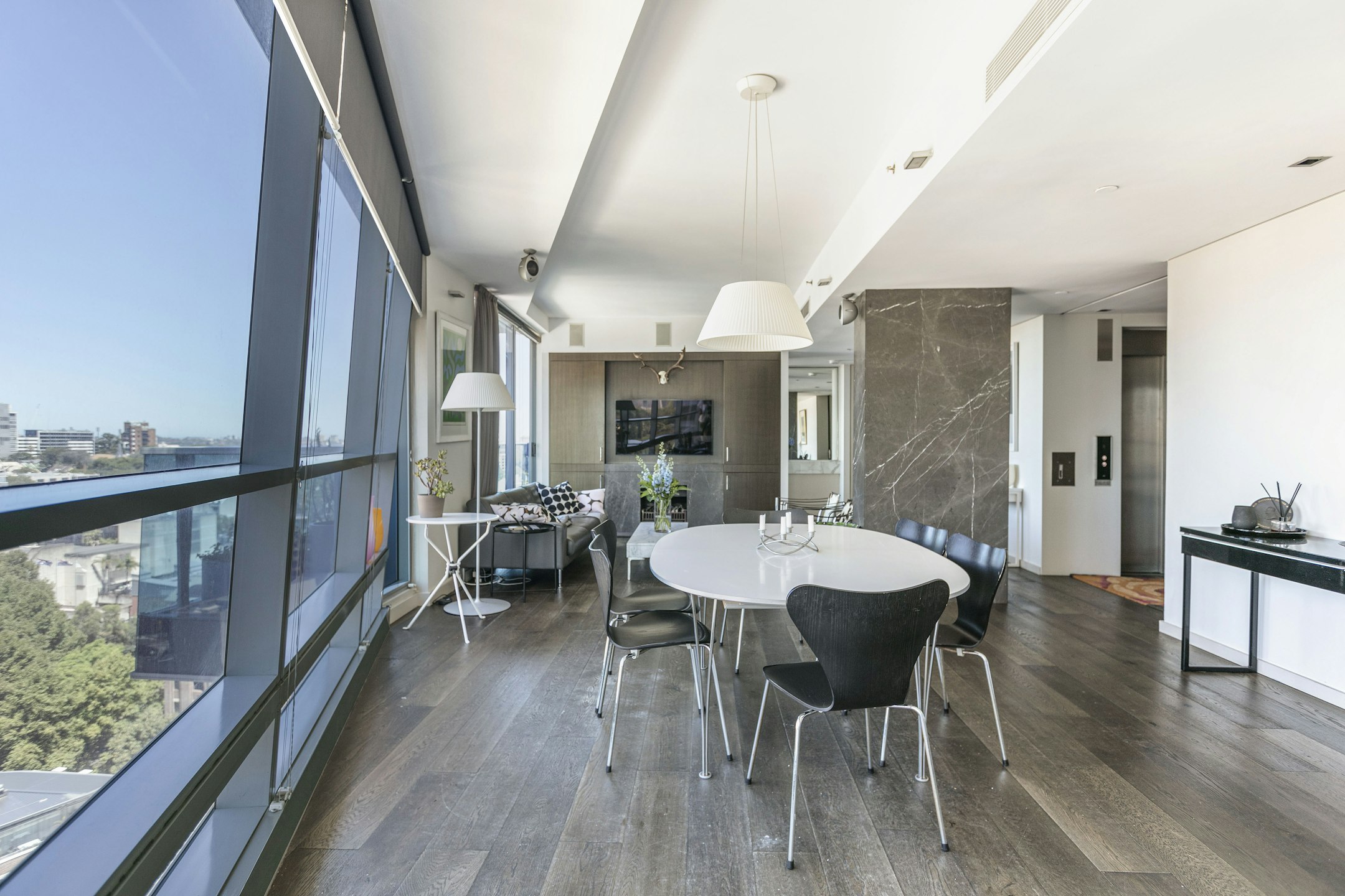 dining room