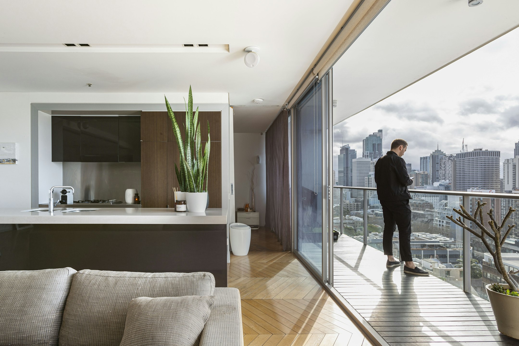 balcony