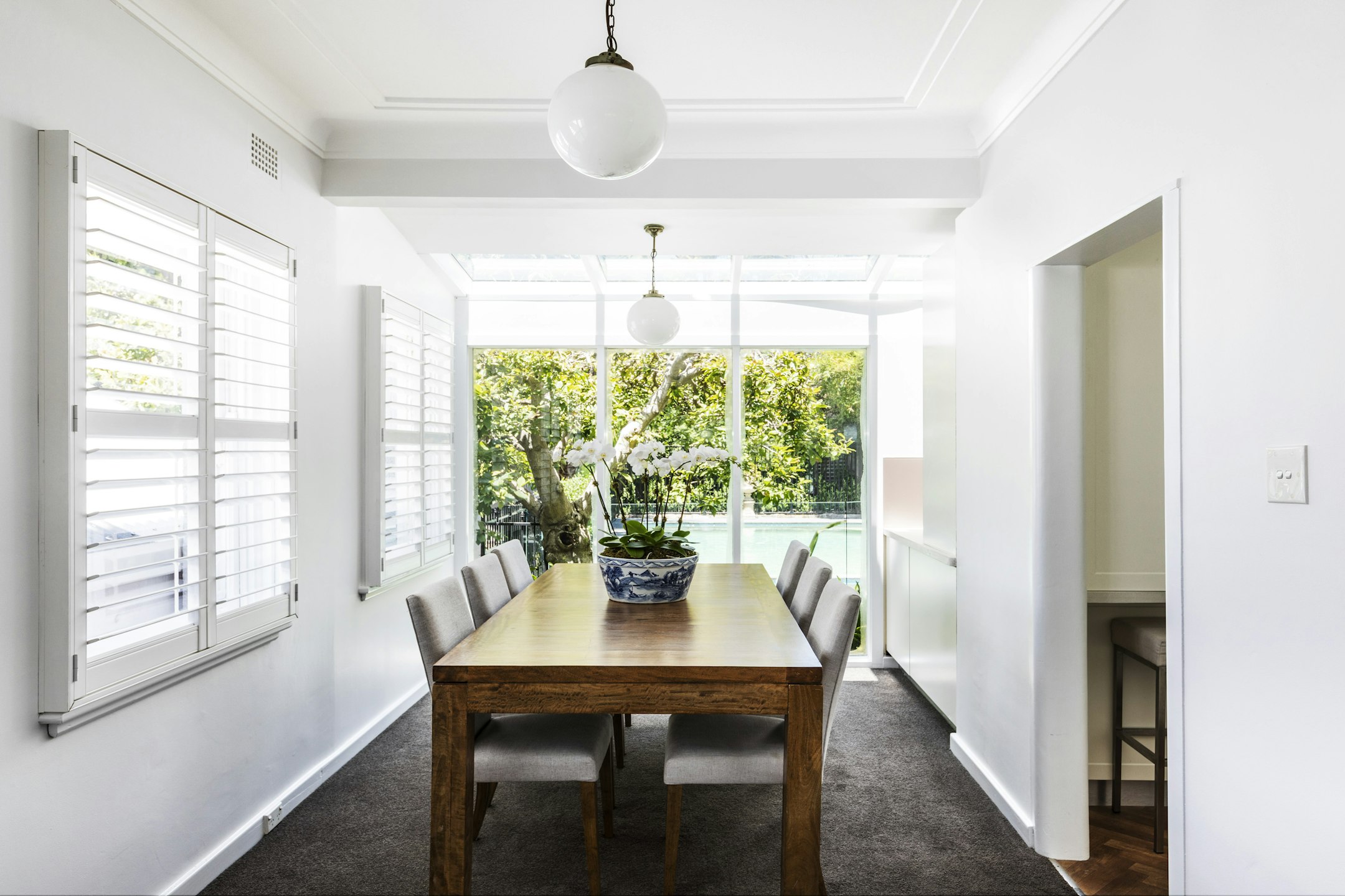 dining table