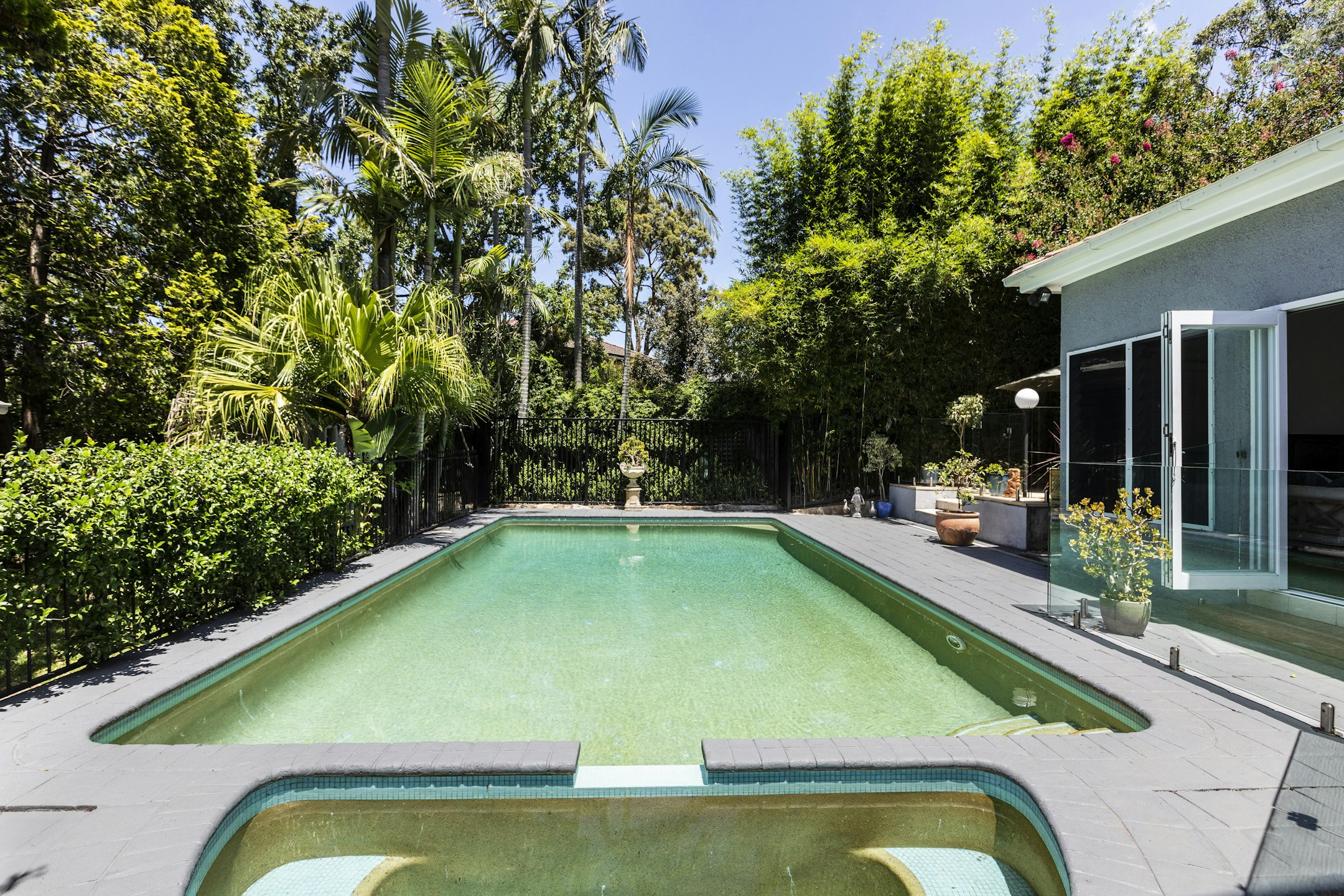 pool
