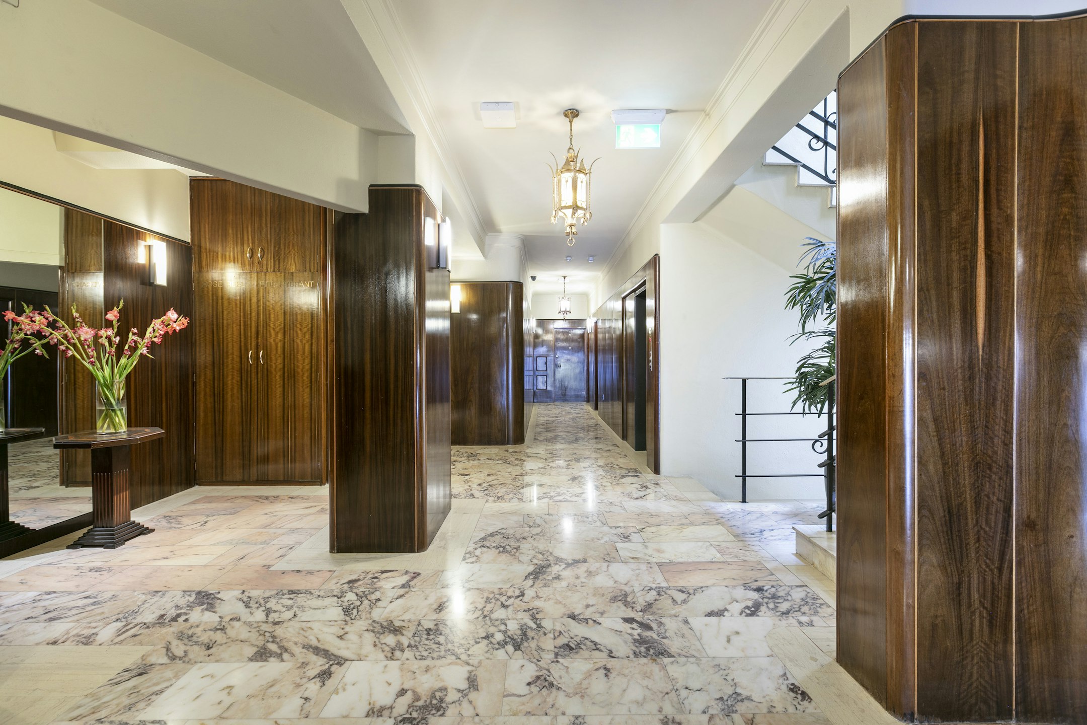 floor