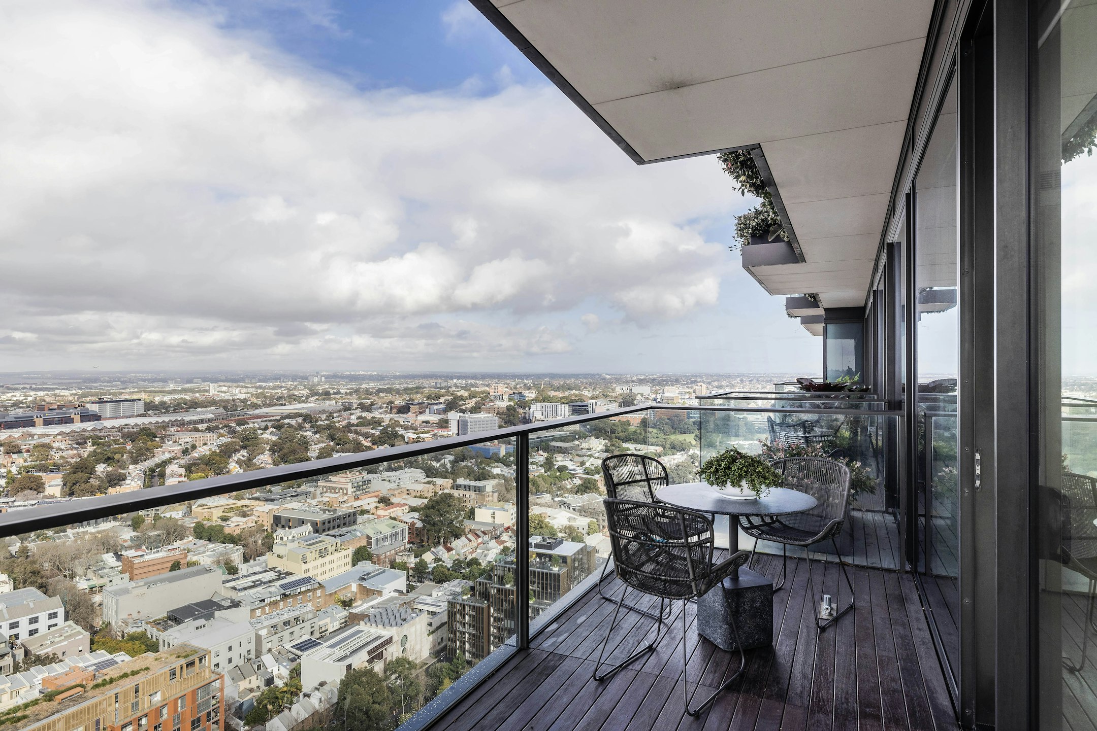 balcony