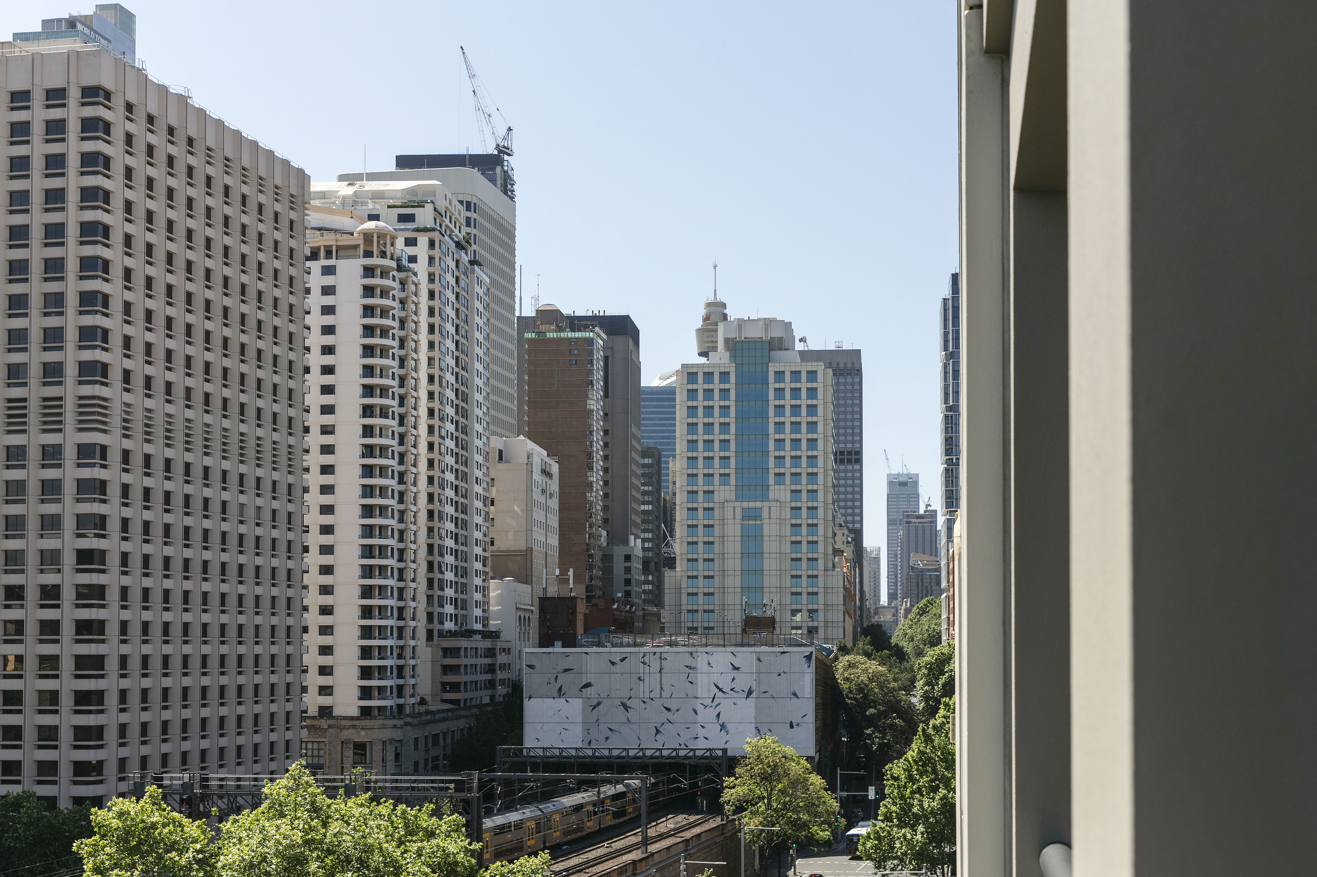 806/242 Elizabeth Street, Surry Hills - Thumbnail 8