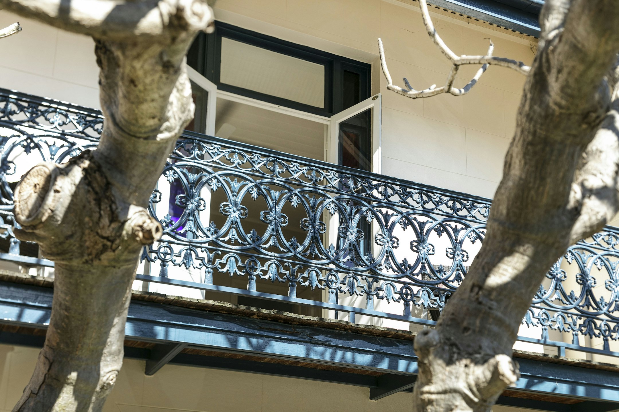 handrail