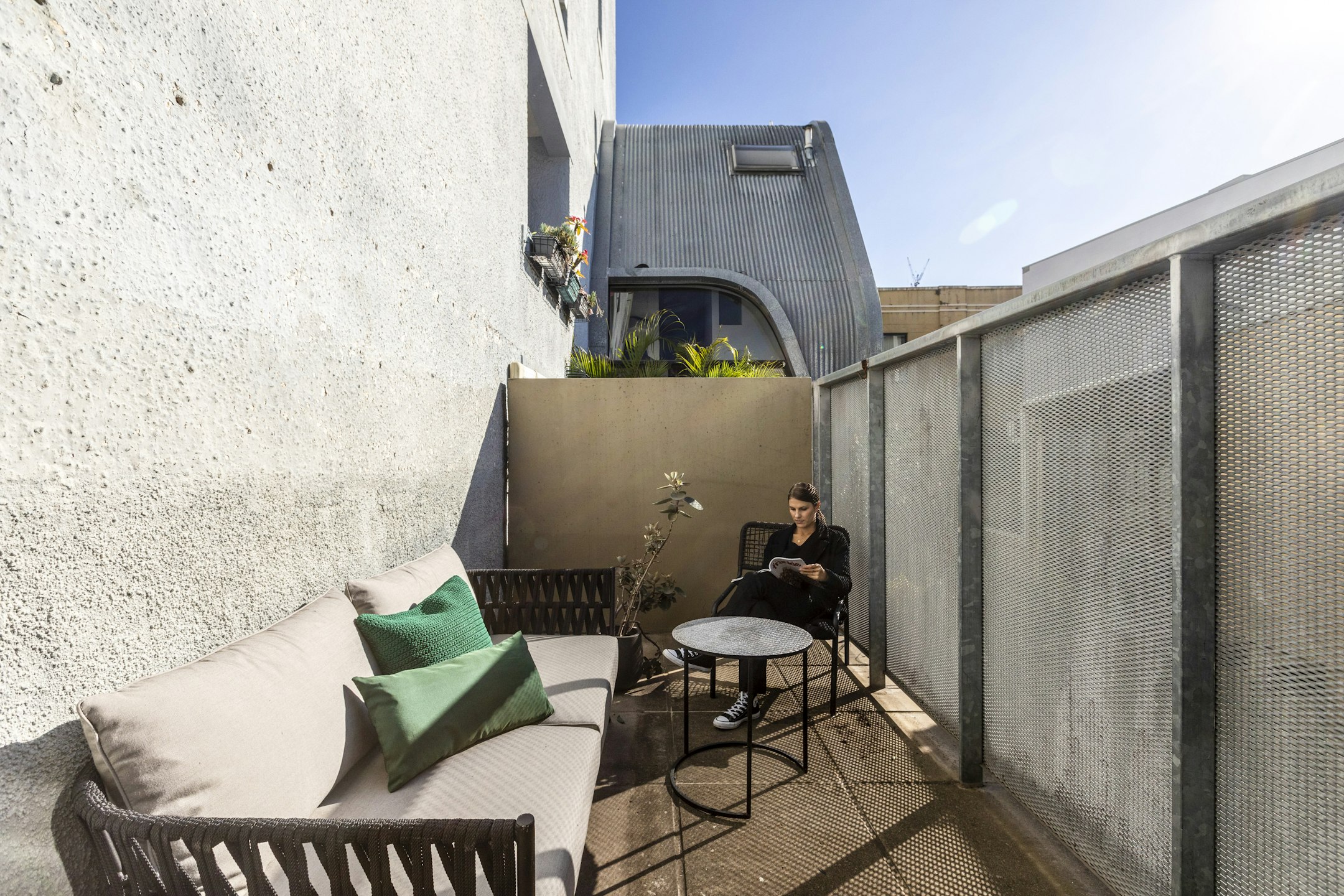 balcony