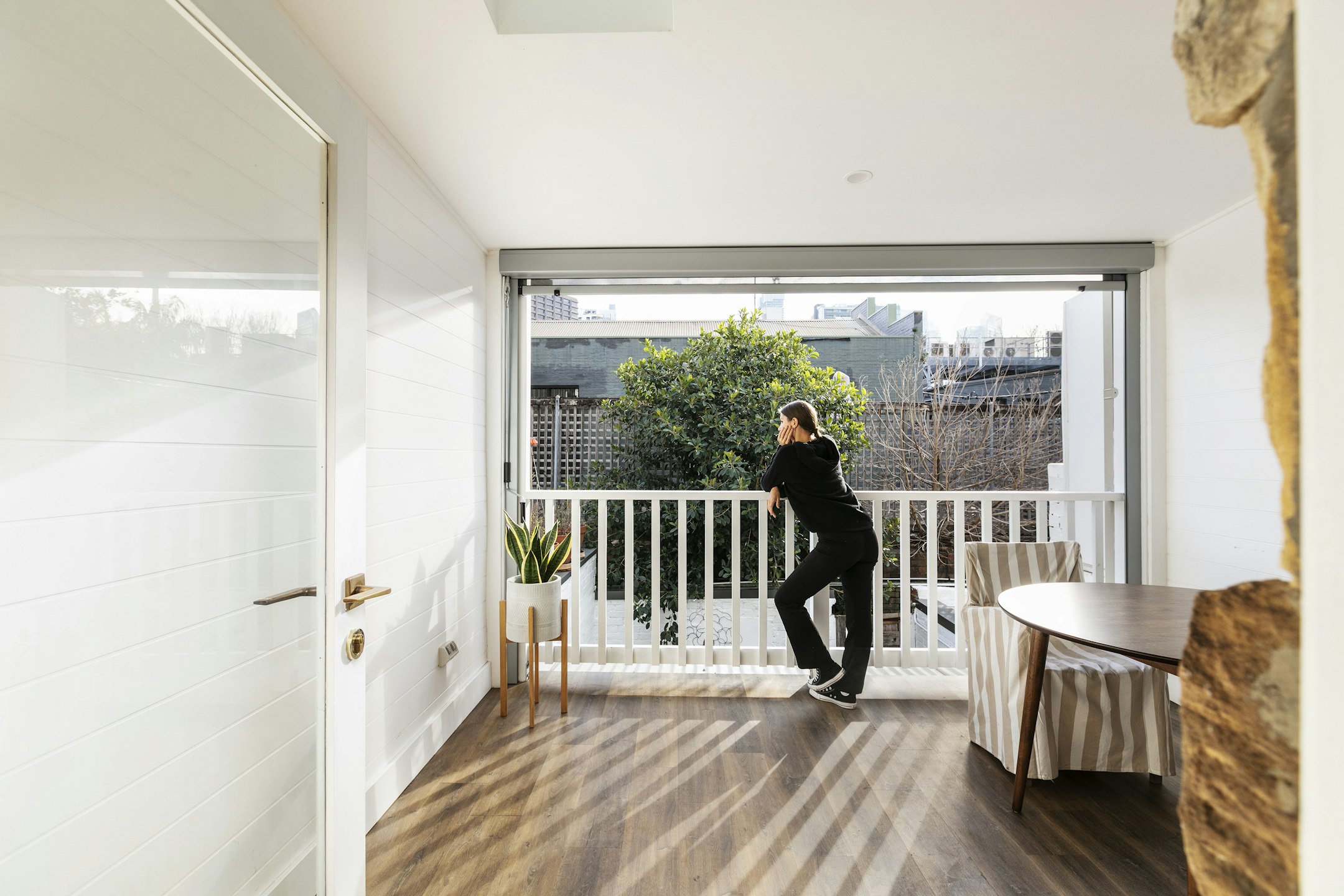 balcony