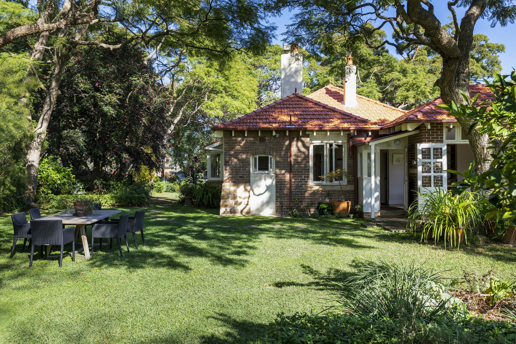 cottage