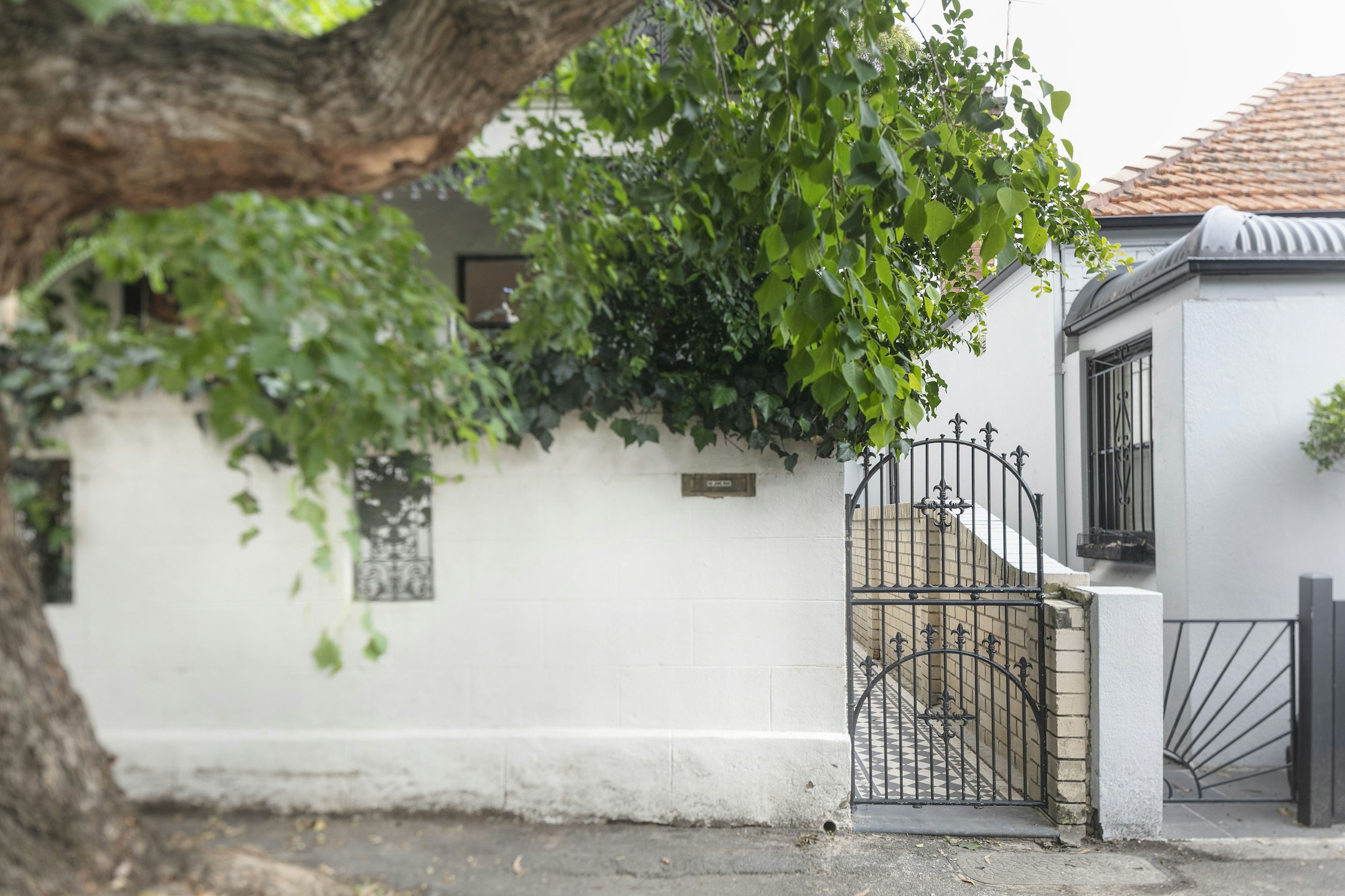 gate