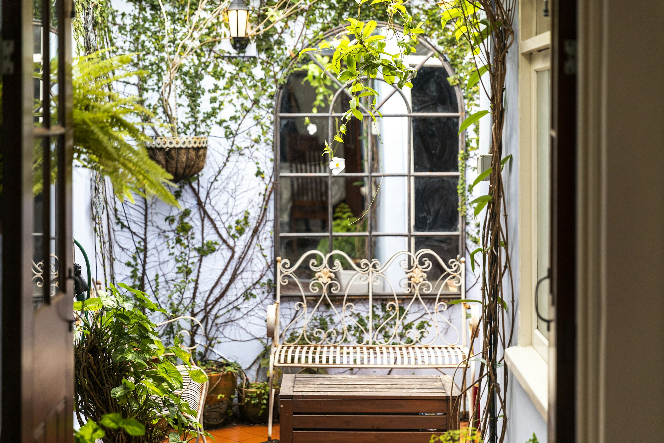 balcony